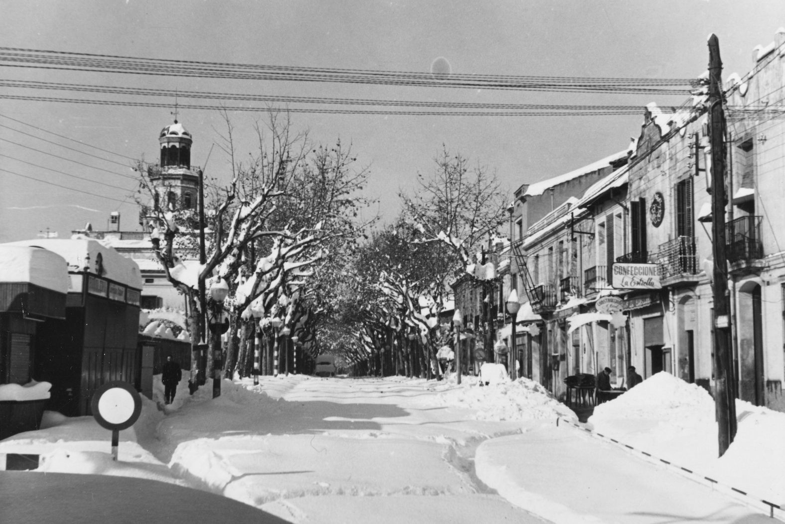 L'avinguda de Catalunya durant la Nevada del 1962. FOTO: Escursell