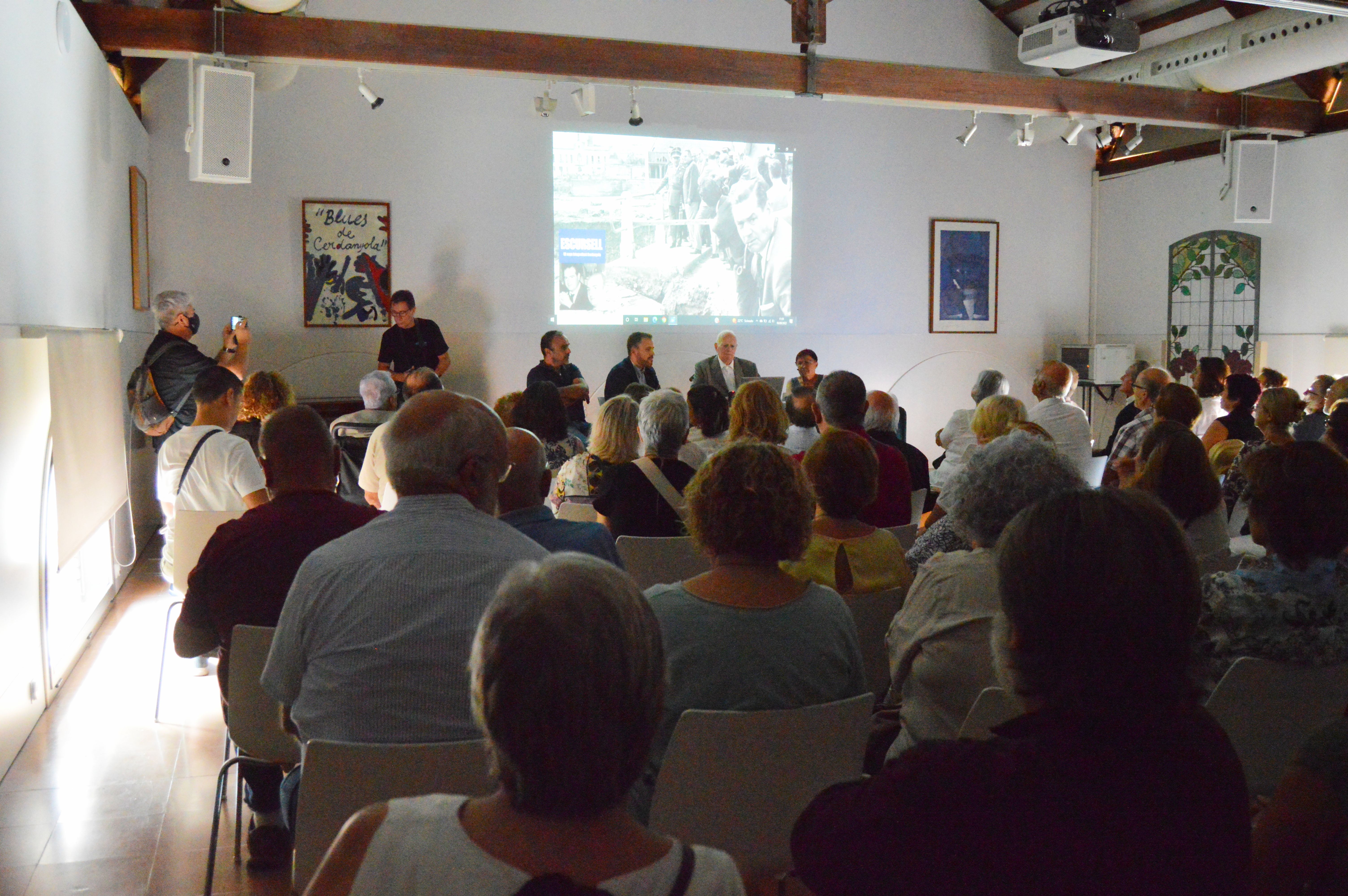 Públic en l'homenatge a Gabriel Escursell. FOTO: Nora MO Públic en l'homenatge a Gabriel Escursell. FOTO: Nora MO