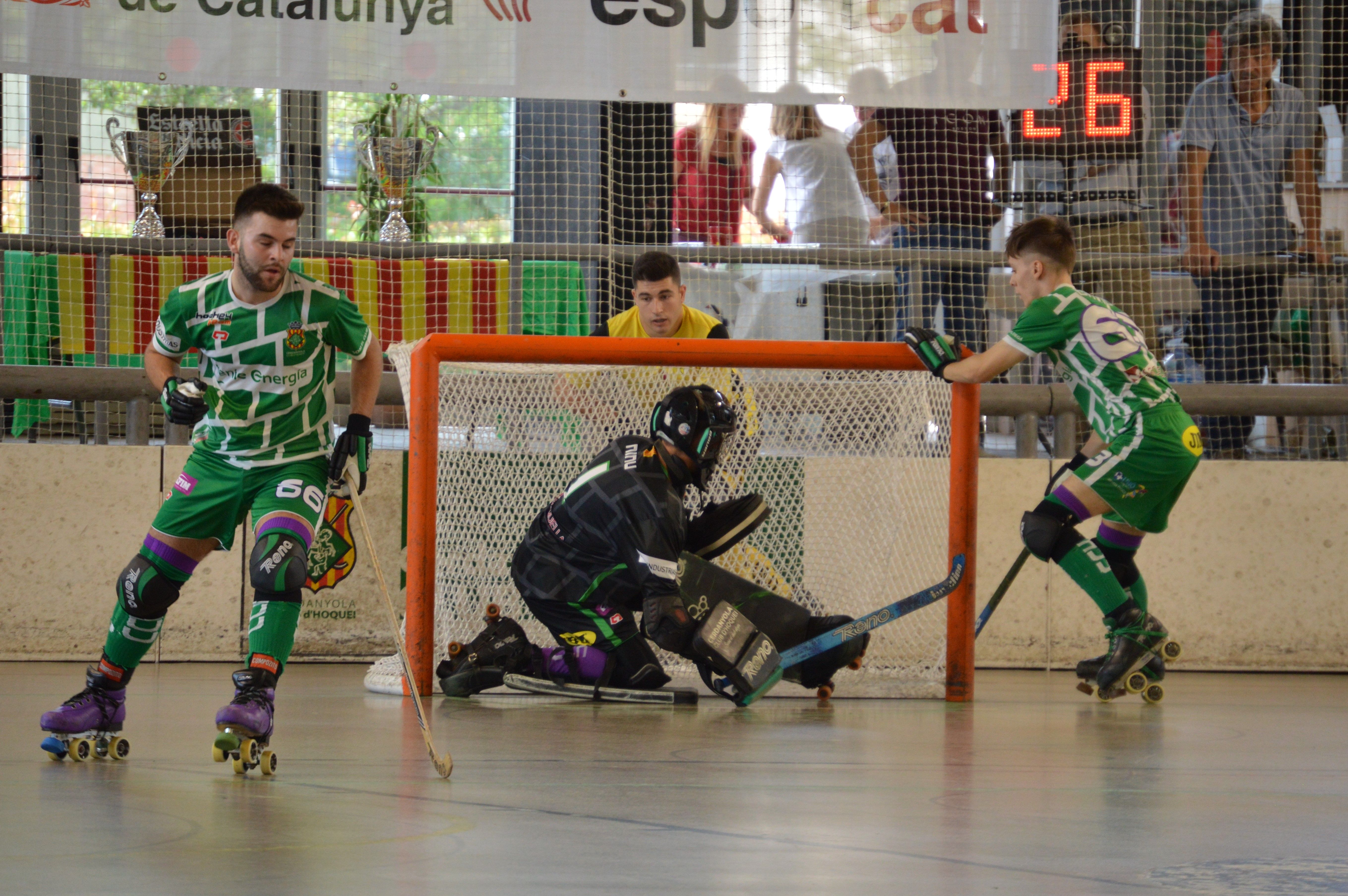 Una jugada de la final de Supercopa de Catalunya a Can Xarau. FOTO: Nora MO