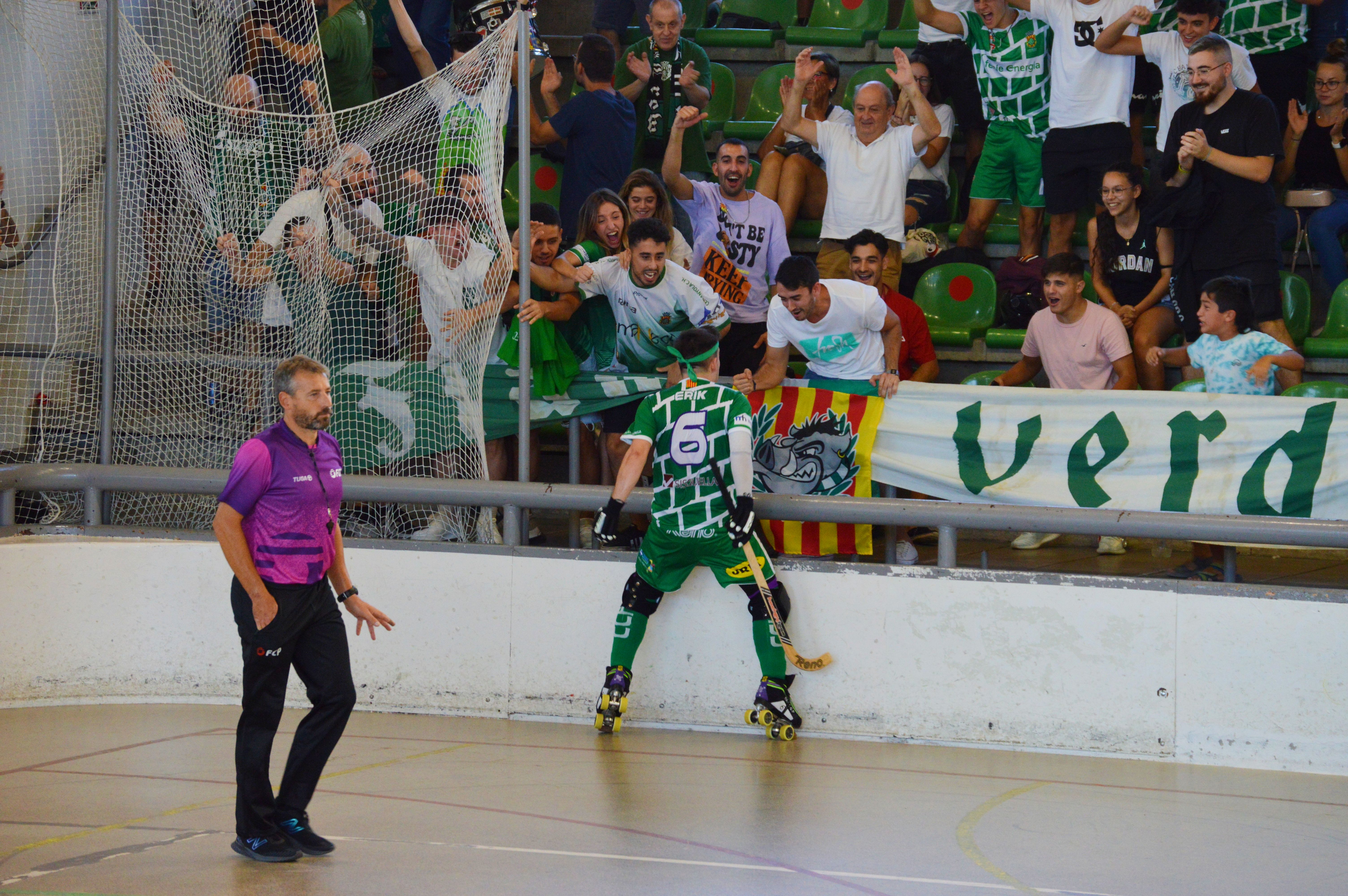 Celebració d'un gol a la final de la Supercopa de l'any passat a Can Xarau. FOTO: Nora MO