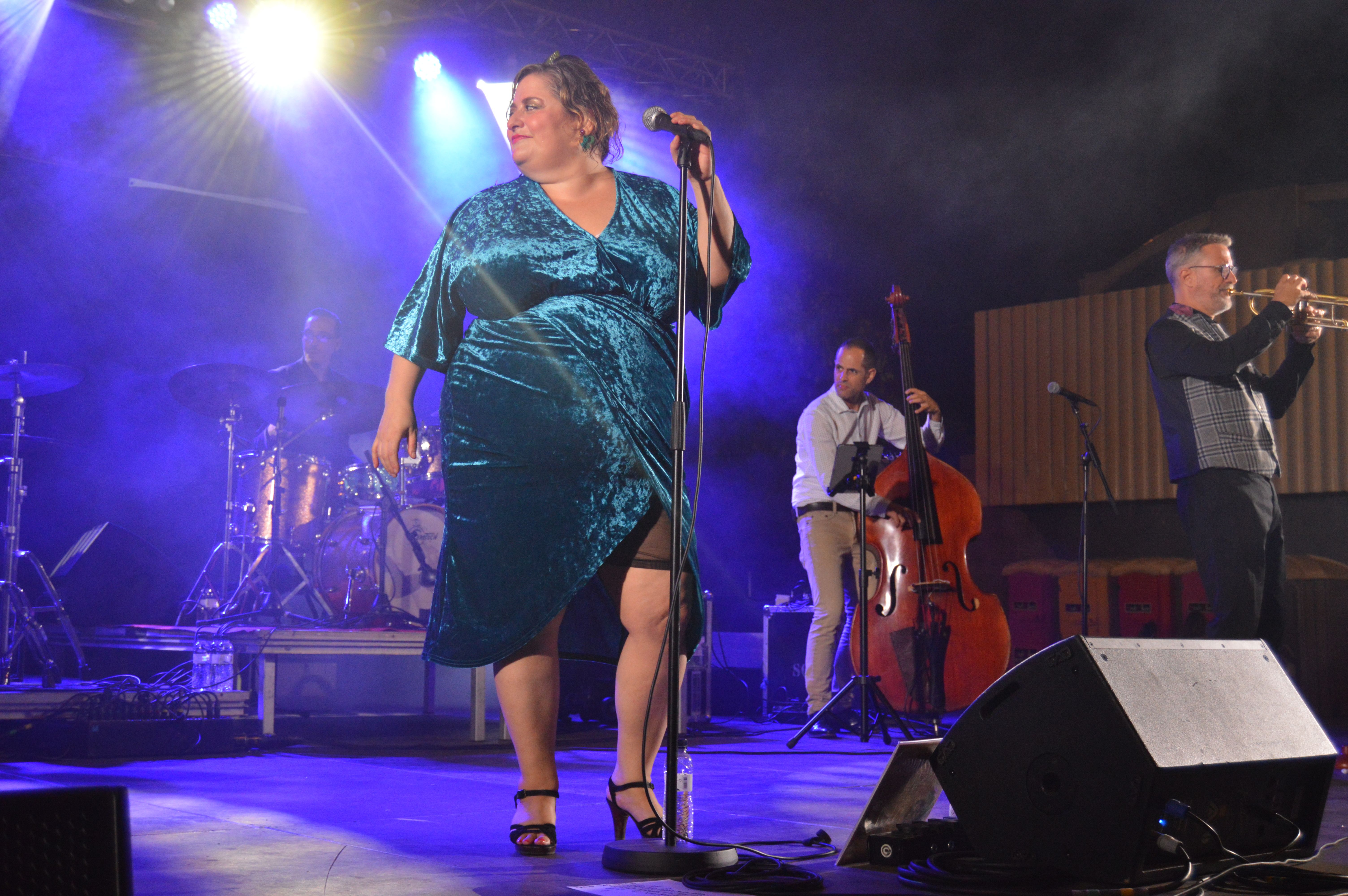 Itziar Yagüe Quintet i la seva banda van fer ballar els assistents al Festival de Blues dissabte 8 d'octubre. FOTO: Nora MO 