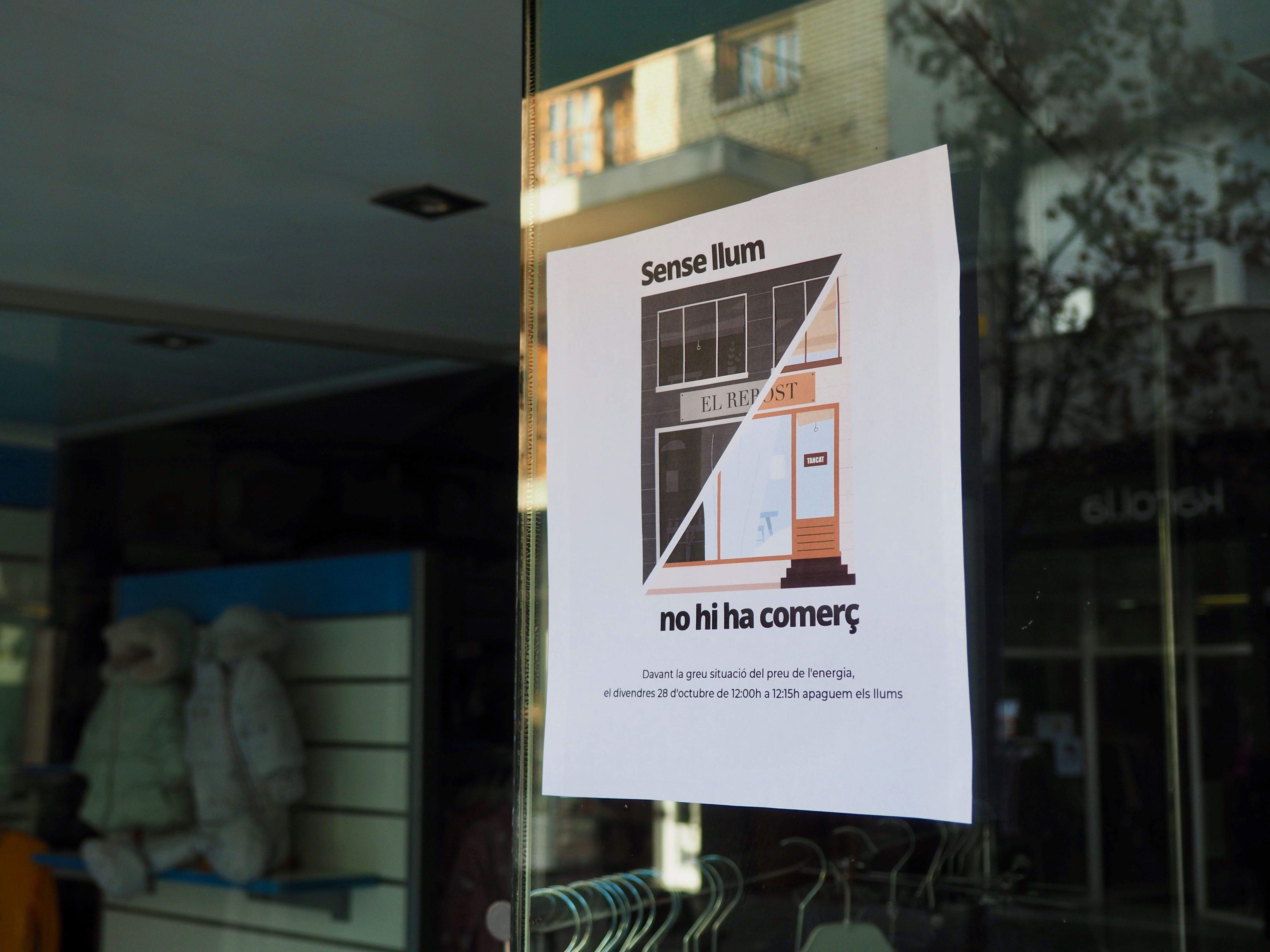 Cartell de la campanya de protesta del comerç local. FOTO: Mónica GM