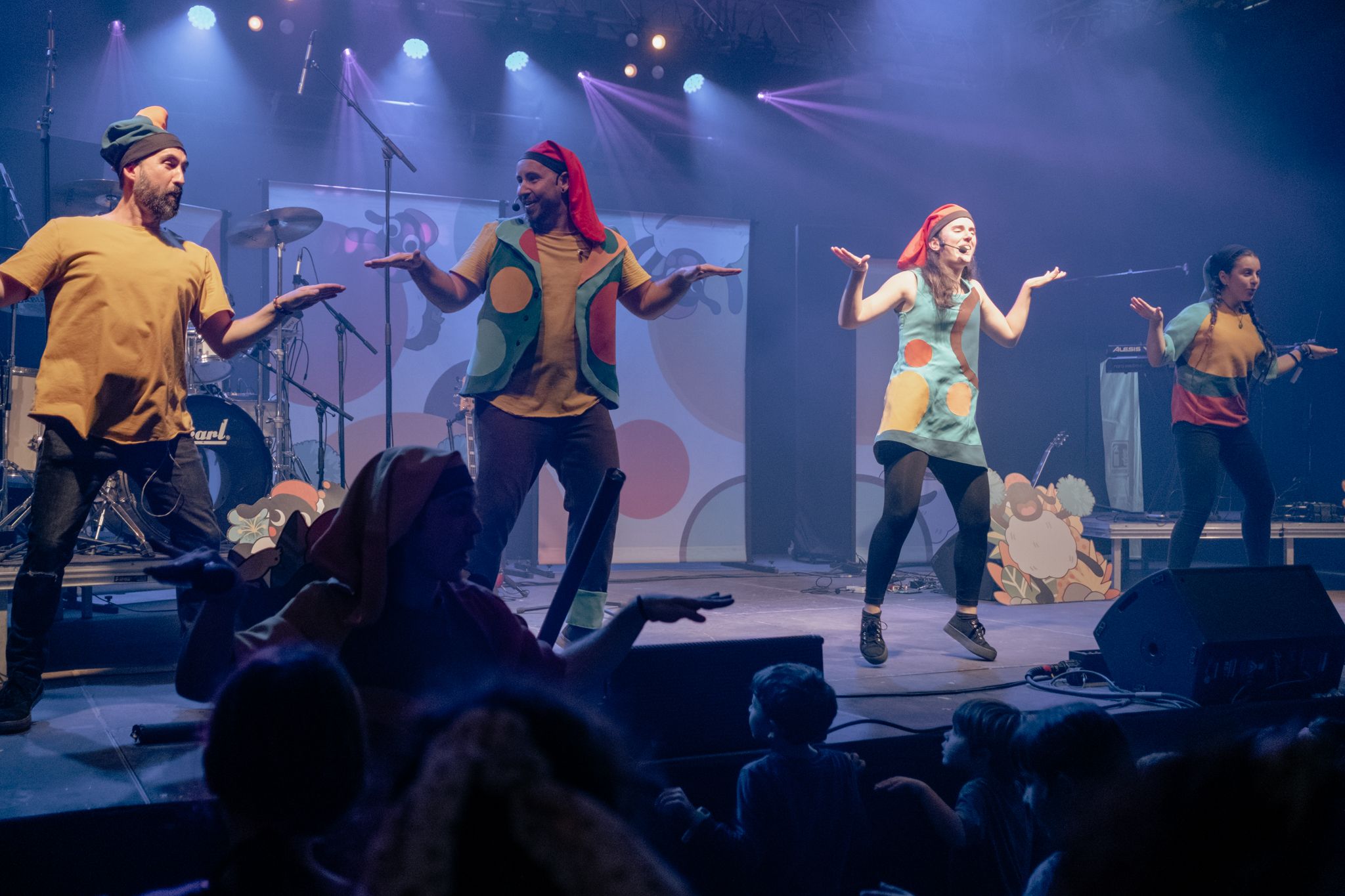 Espectacle infantil i xocolatada per Sant Martí a l'envelat. FOTO: Ale Gómez