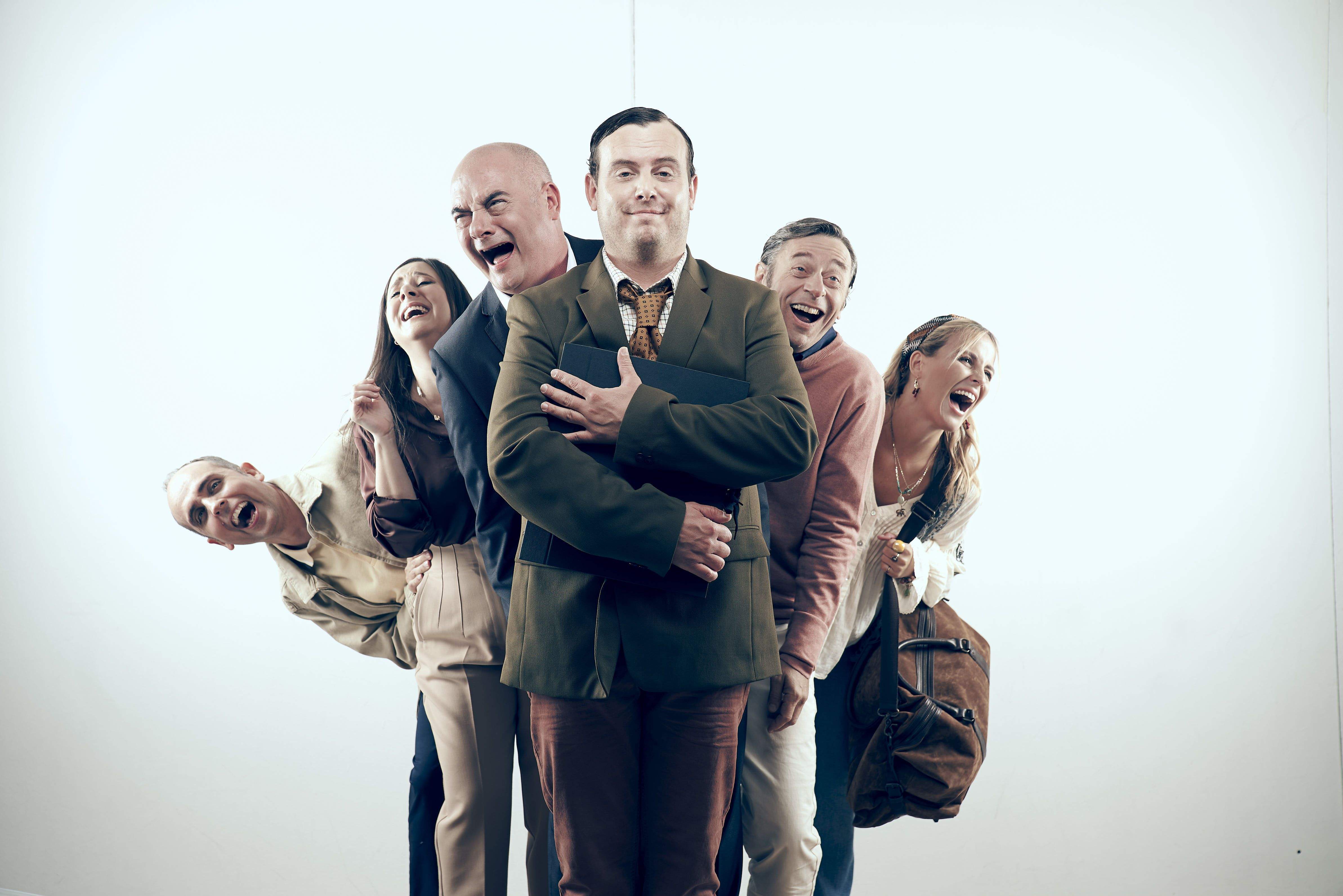 Imatge promocional de l'obra 'El sopar dels idiotes'. 