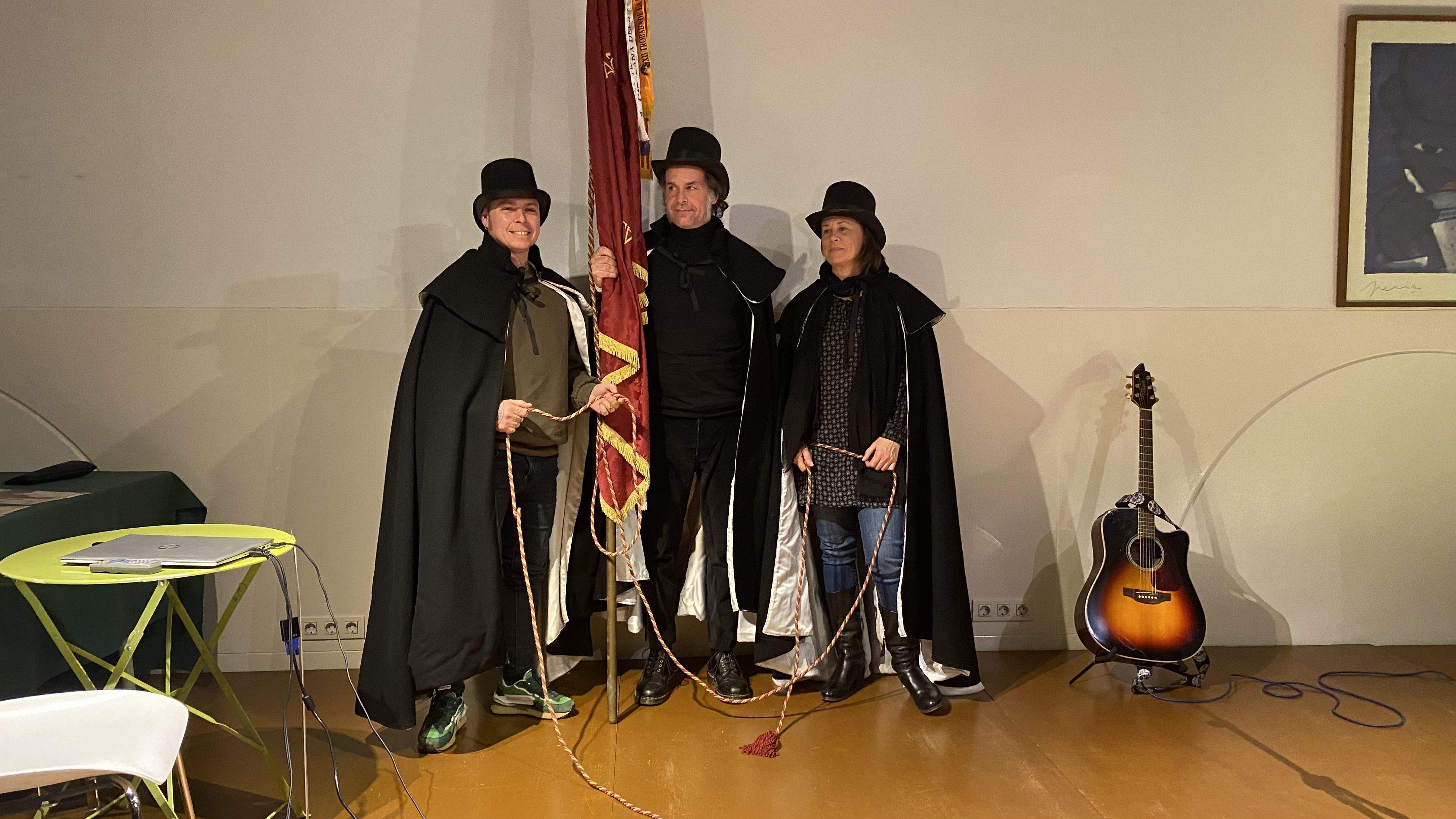 Els banderers dels Tres Tombs del 2023. FOTO: Mónica GM