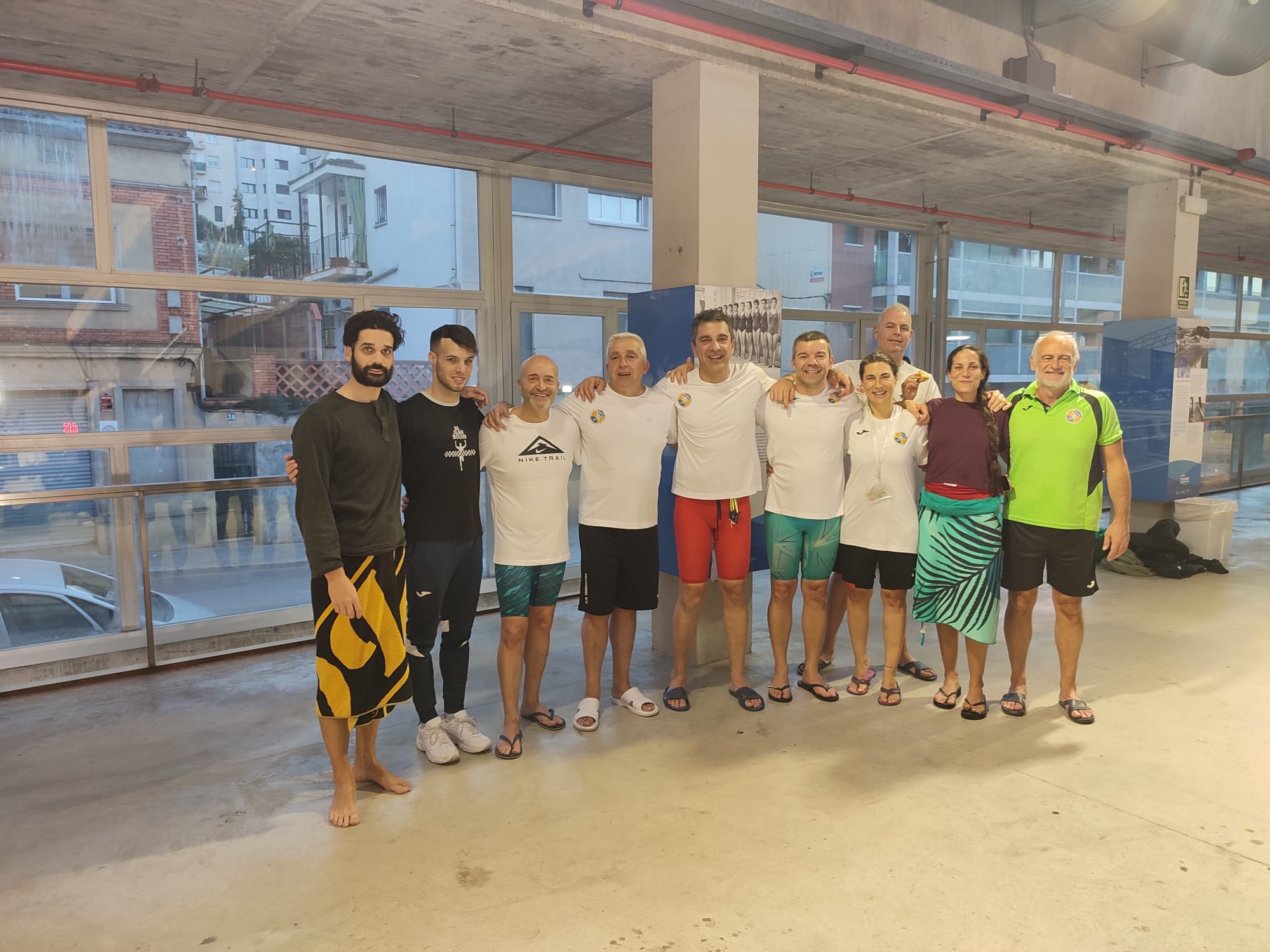 Nedadors del Club Natació Cerdanyola als Campionats de Catalunya d’Hivern. FOTO: Cedida