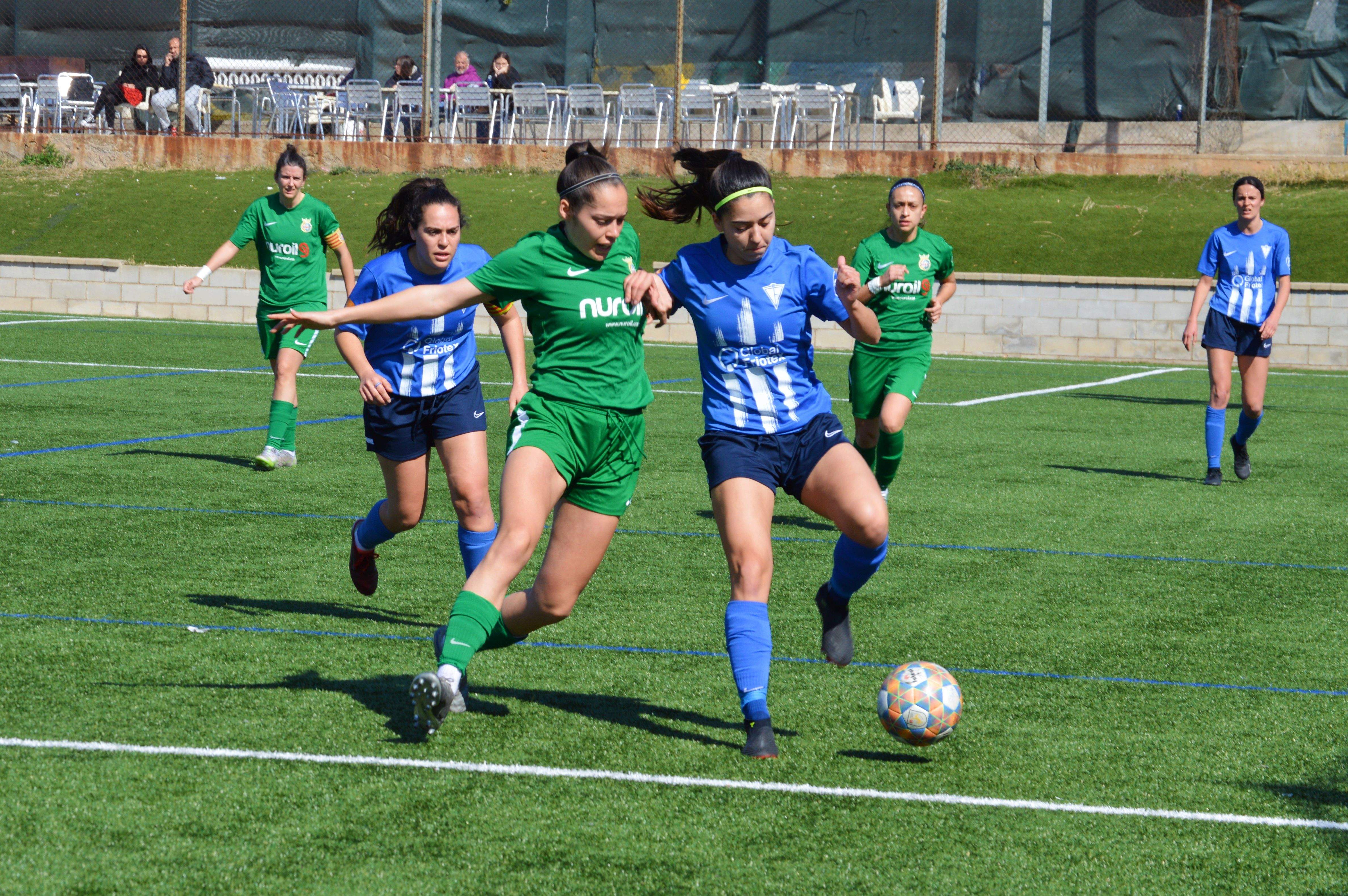 El Cerdanyola Futbol Club en un partit de Preferent Femení. FOTO: Nora MO