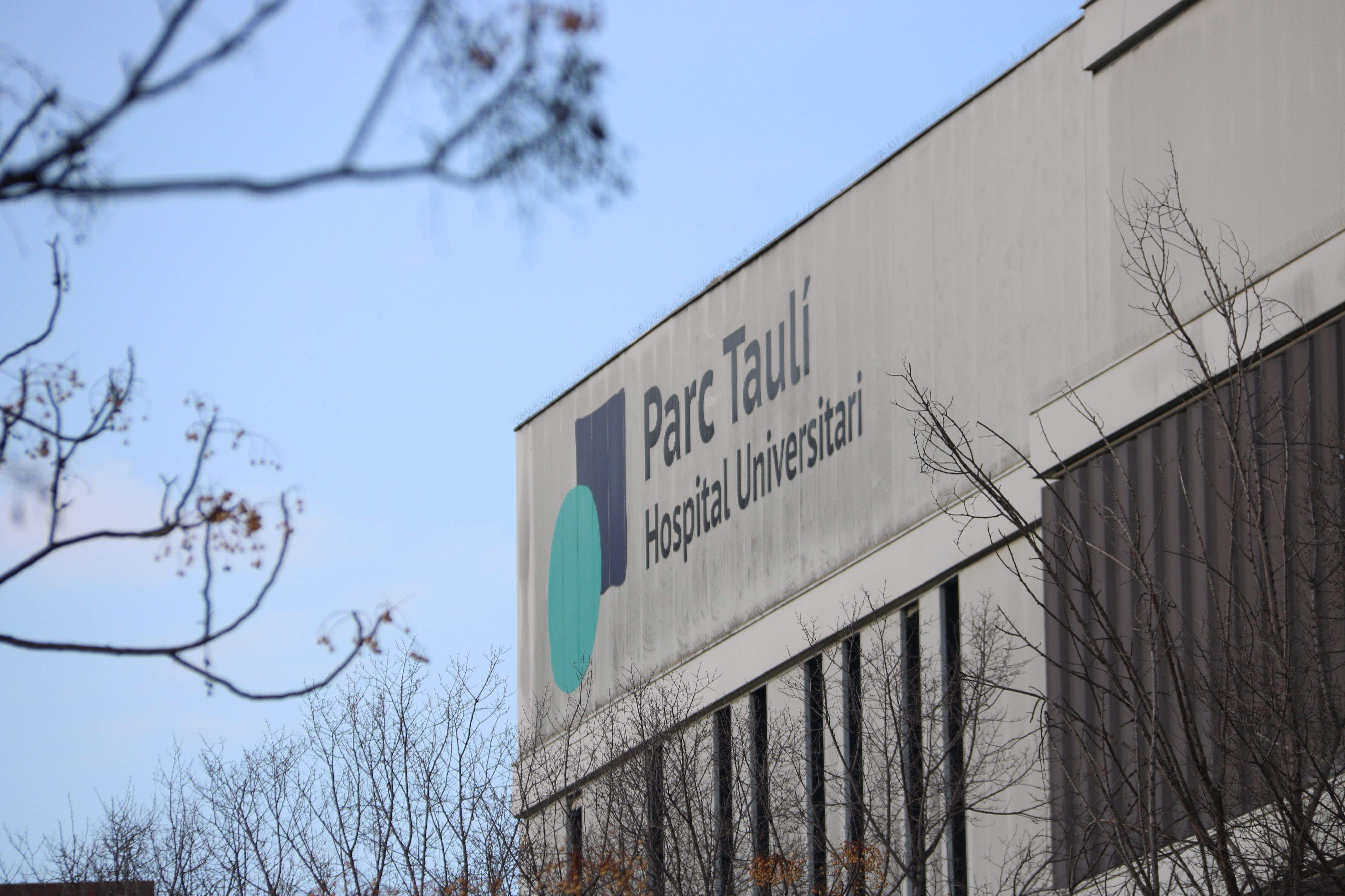 Edifici de l'Hospital Parc Taulí de Sabadell. FOTO: Albert Segura (ACN)
