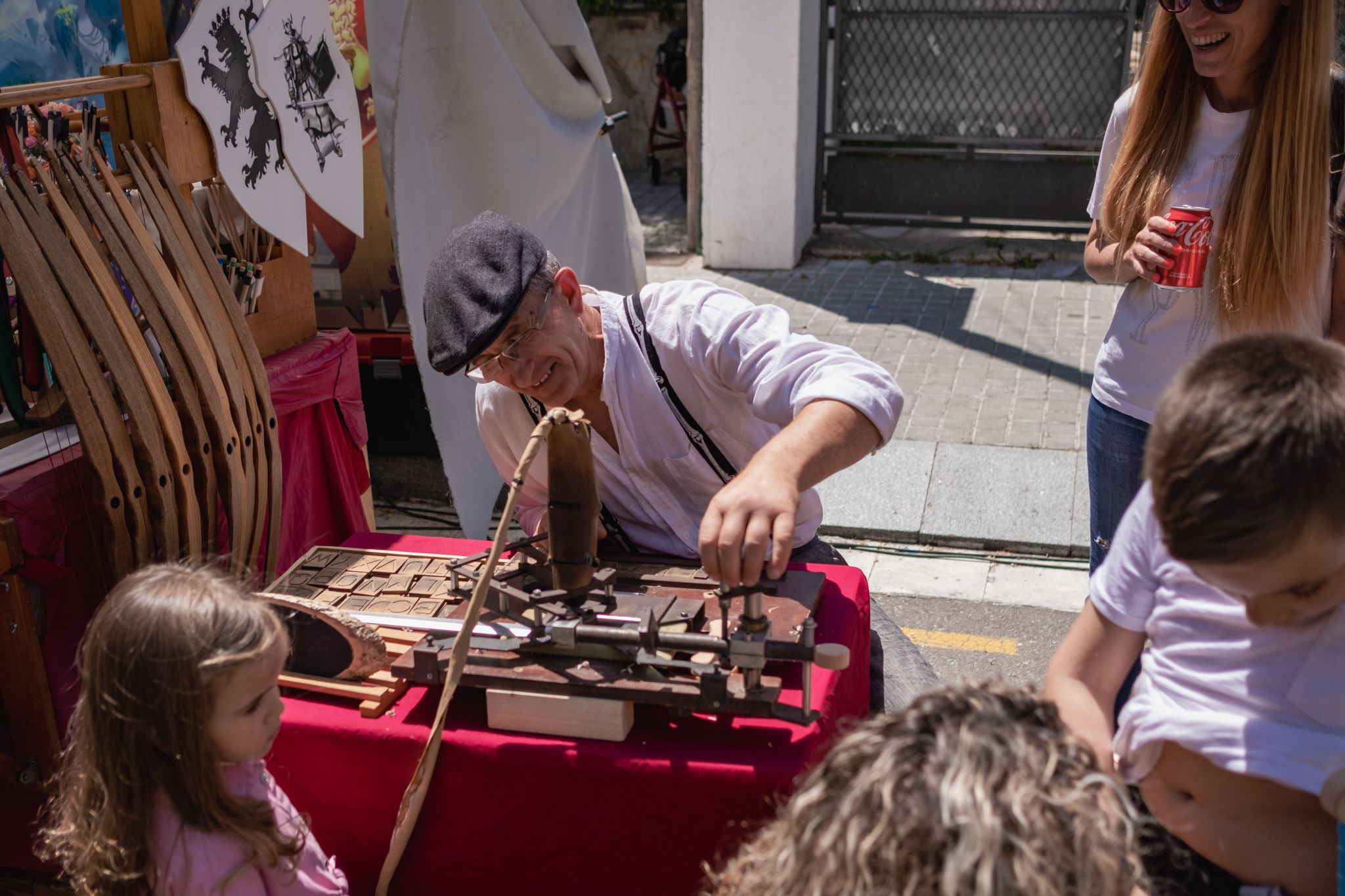 Mercat Modernista a la Festa Major del Roser de Maig 2023. FOTO: Ale Gómez