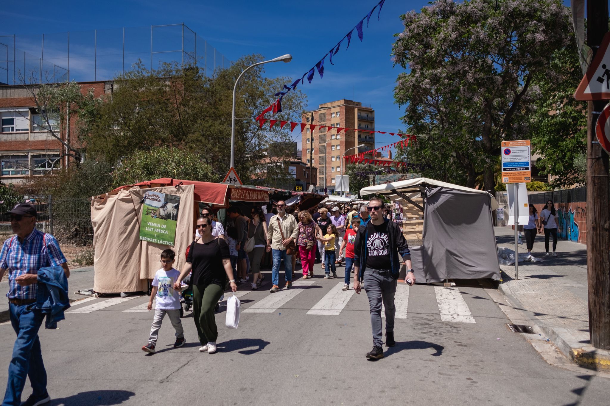 Mercat Modernista a la Festa Major del Roser de Maig 2023. FOTO: Ale Gómez