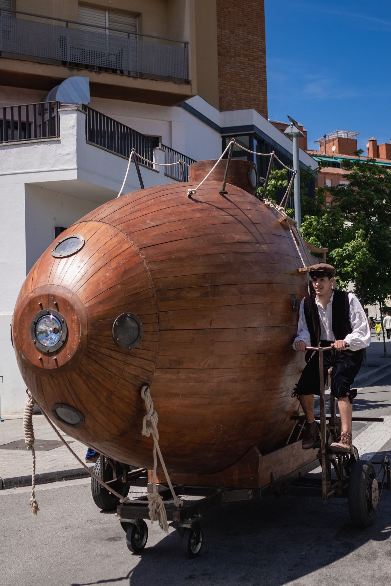 Mercat Modernista a la Festa Major del Roser de Maig 2023. FOTO: Ale Gómez