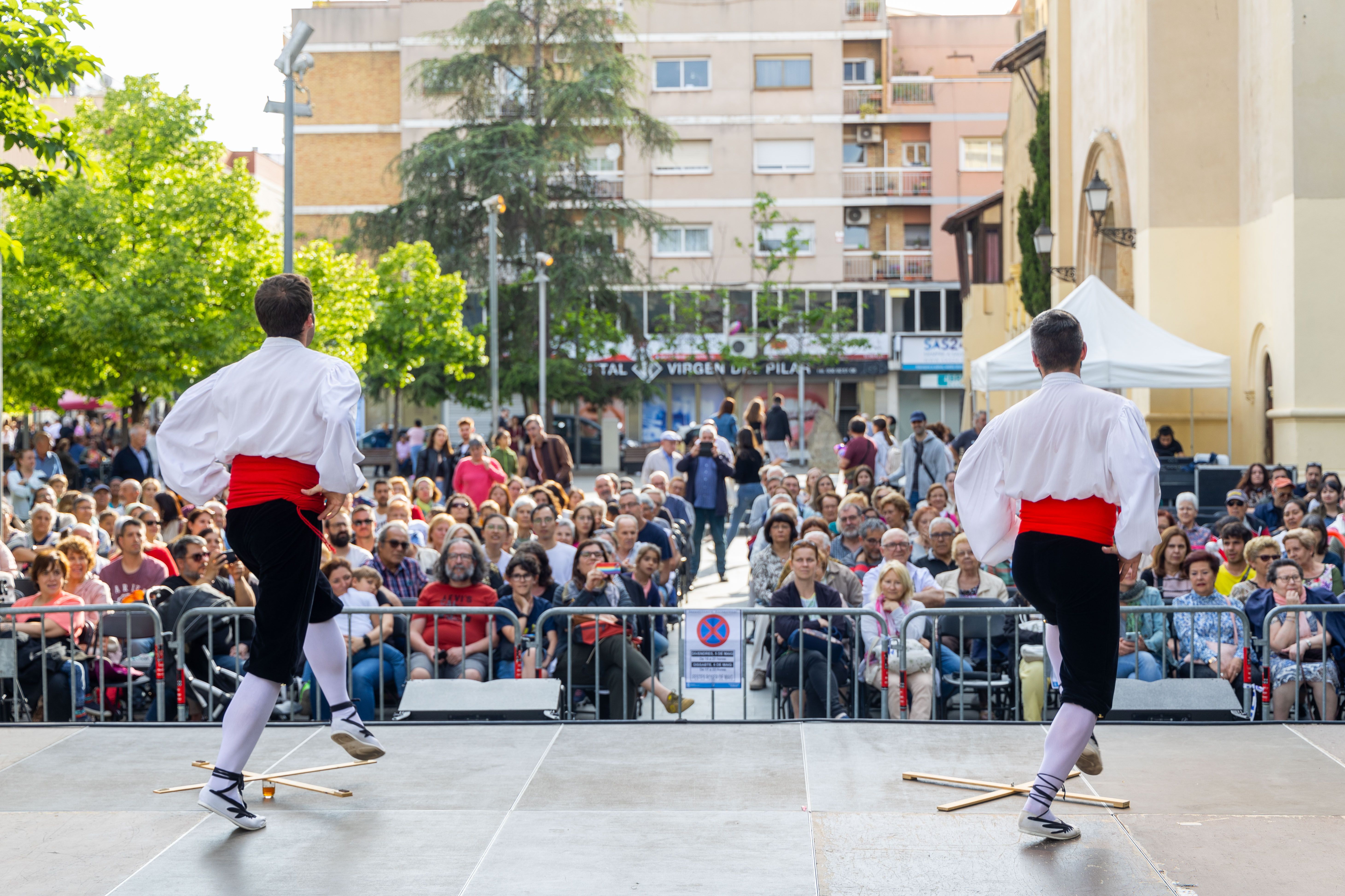 Actuació de l'Esbart Dansaire Sant Marçal. FOTO: Núria Puentes (Ajuntament)