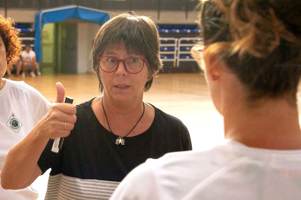 Pili Bilbao, entrenadora del Club Bàsquet Femení Cerdanyola. FOTO: Cerdanyola.info Pili Bilbao, entrenadora del Club Bàsquet Femení Cerdanyola. FOTO: Cerdanyola.info