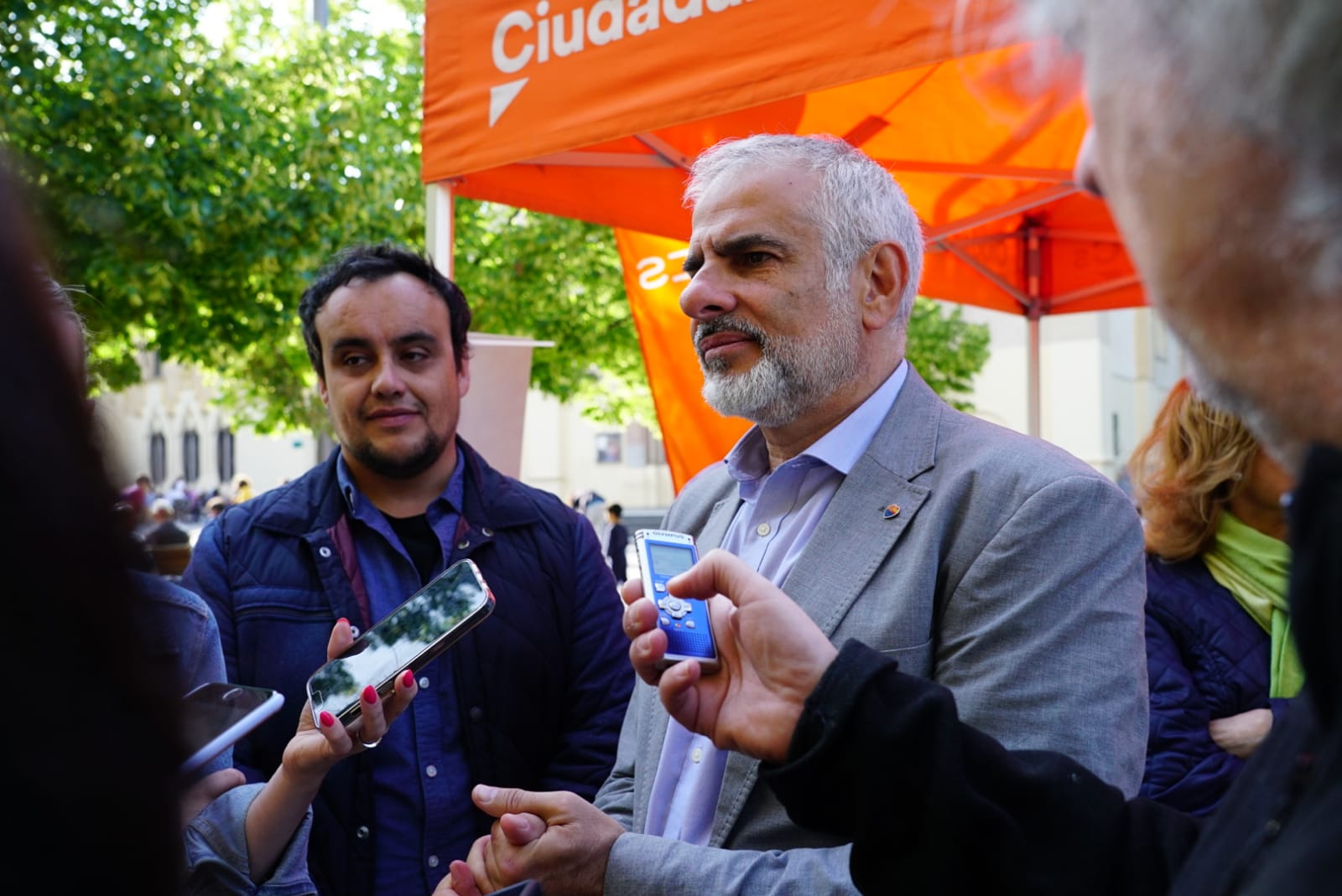 Pau Ortolà i Carlos carrizosa a Cerdanyola. FOTO: Ciutadans Pau Ortolà i Carlos carrizosa a Cerdanyola. FOTO: Ciutadans