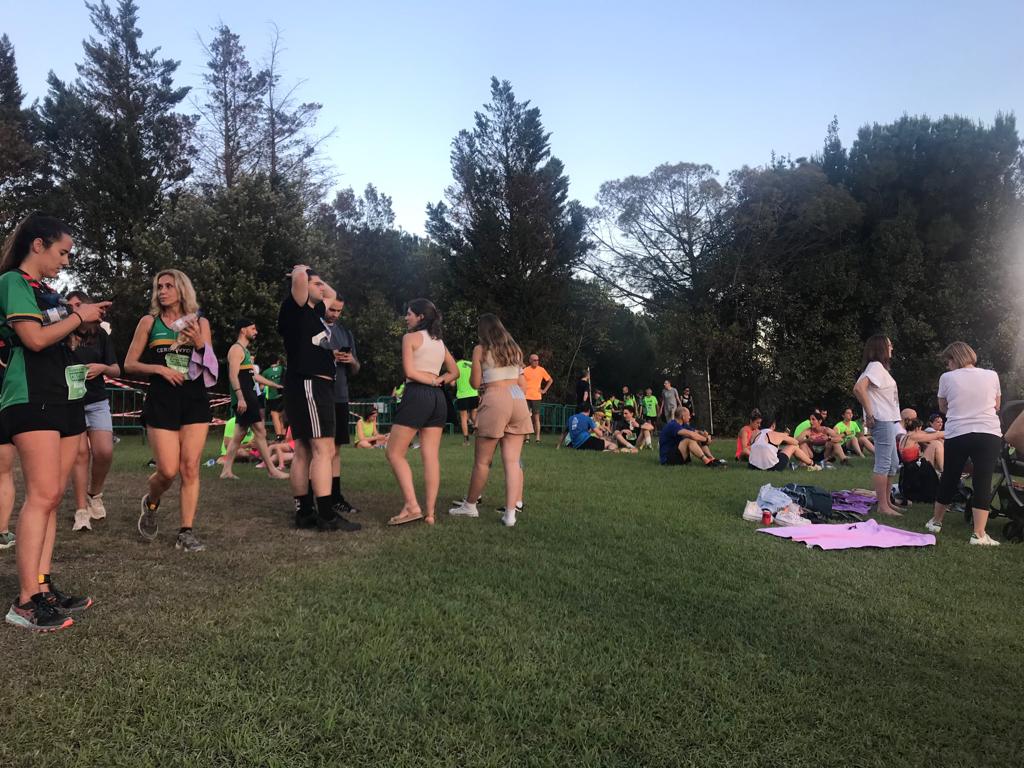 La Cursa per Collserola va acabar amb festa a la piscina. FOTO: Guillem Barrera