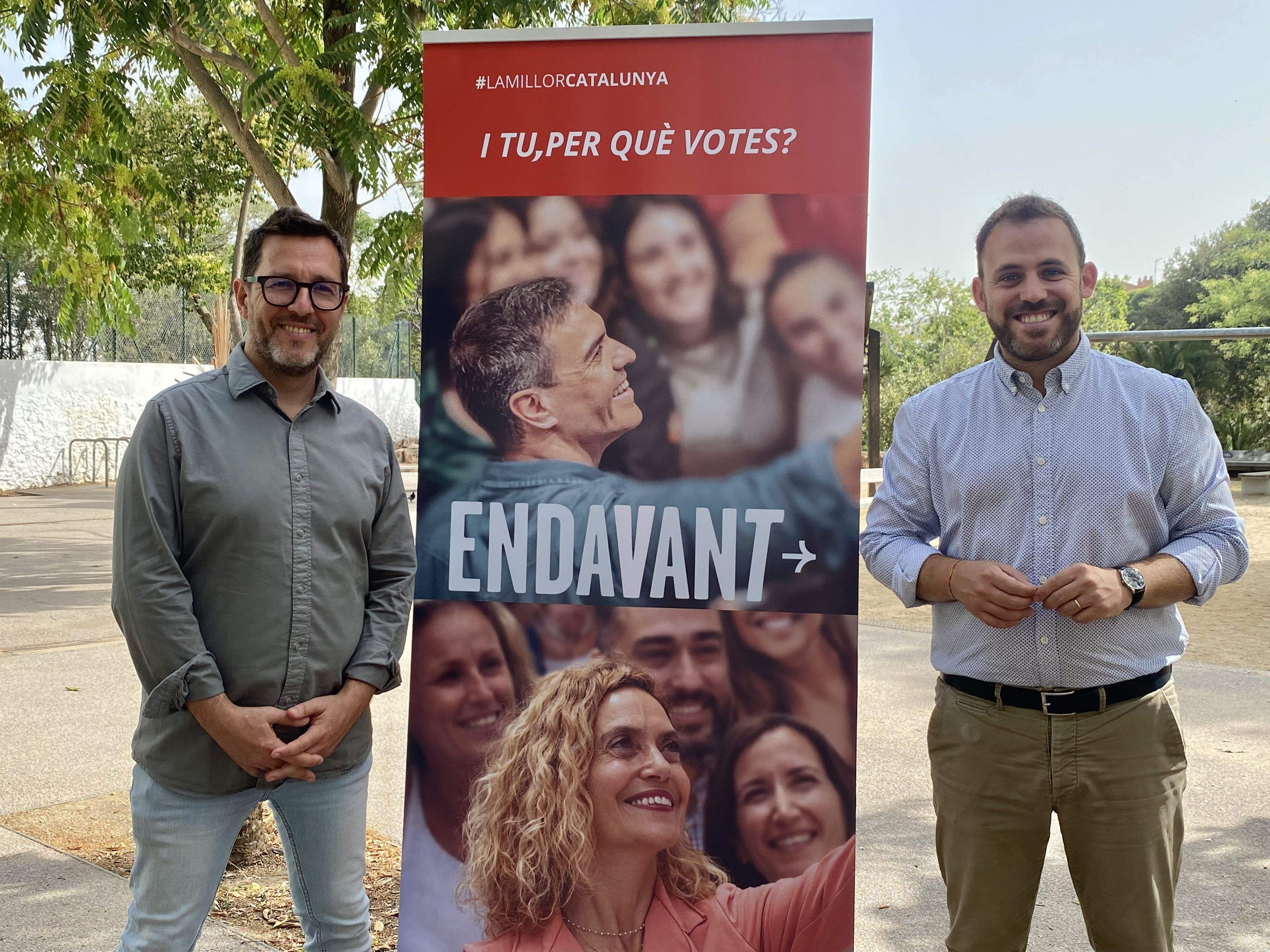 Paco Aranda i Carlos Cordón en un acte de campanya del PSC a Cerdanyola. FOTO: Mónica GM