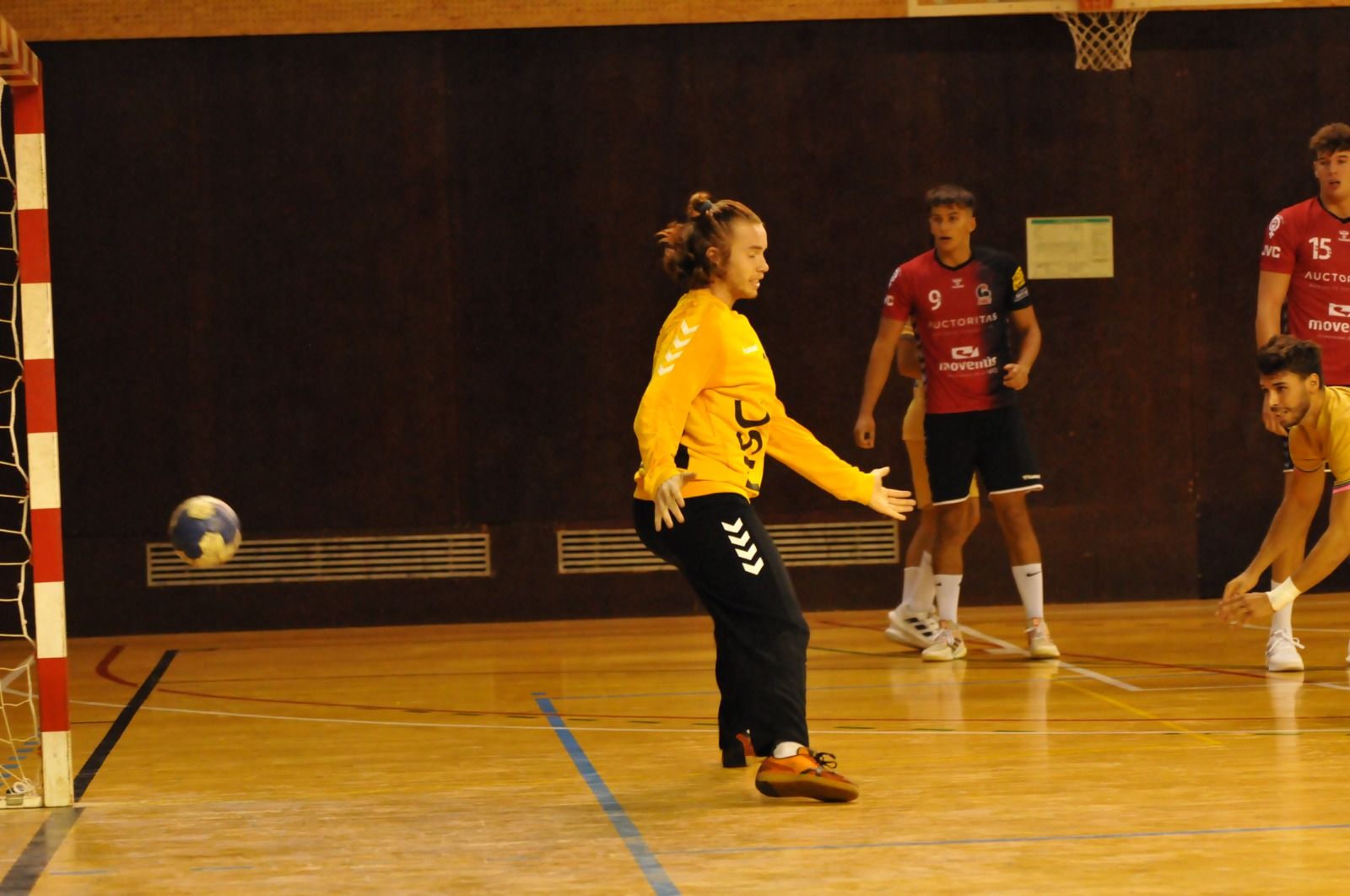 Pol Varela, porter cerdanyolenc que la temporada passada va estar al Sant Cugat. FOTO: Nielo Ballart