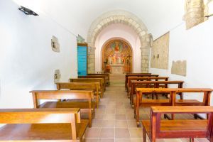 L'església de Sant Iscle a l'interior. FOTO: Ajuntament de Cerdanyola L'església de Sant Iscle a l'interior. FOTO: Ajuntament de Cerdanyola