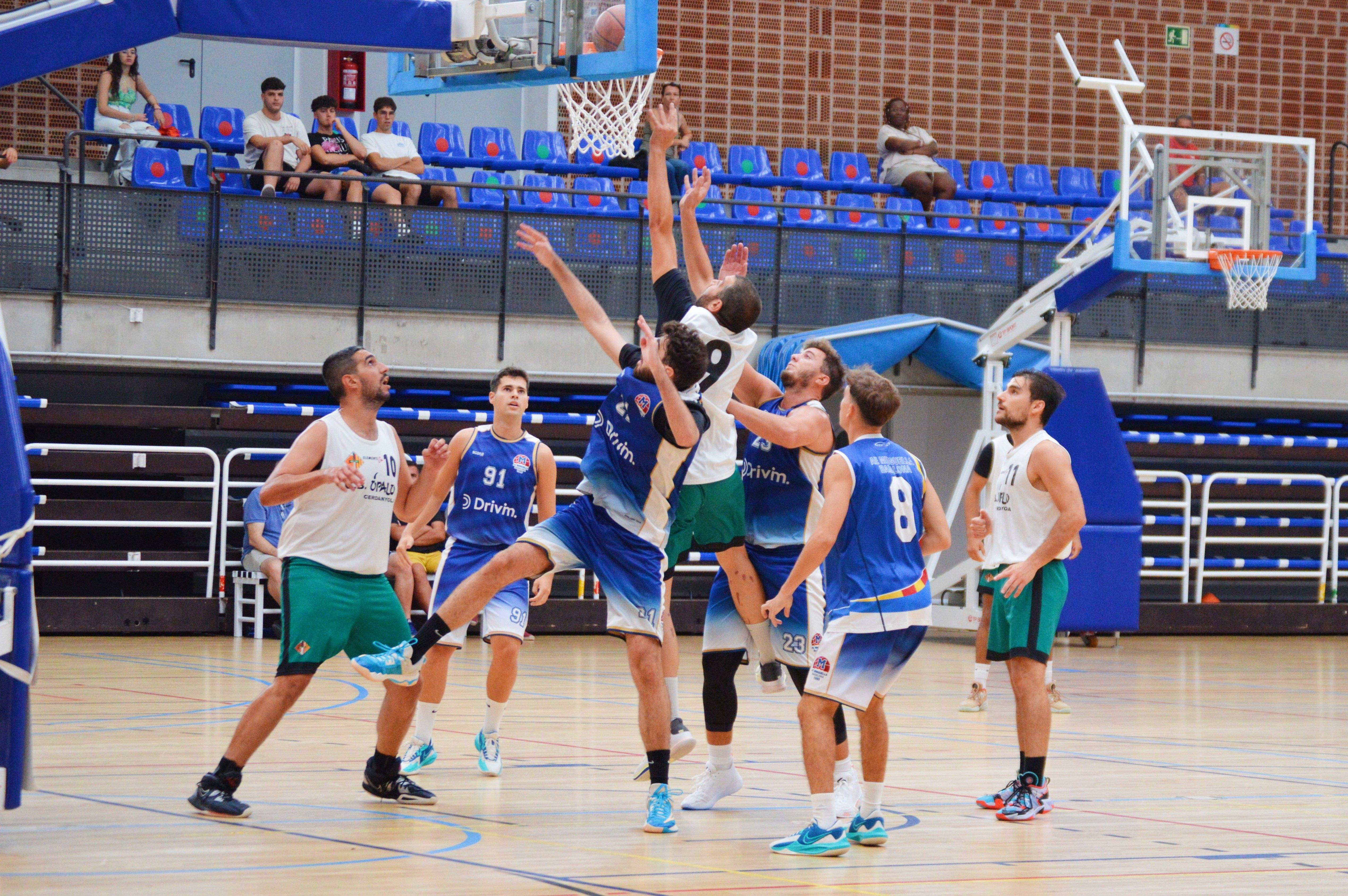 El CB Cerdanyola en un partit de pretemporada. FOTO: Nora Muñoz Otero