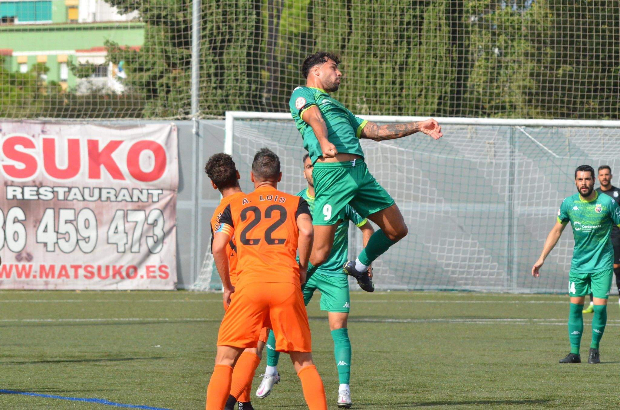 El Cerdanyola FC en un partit de 2a RFEF. FOTO: Cerdanyola FC