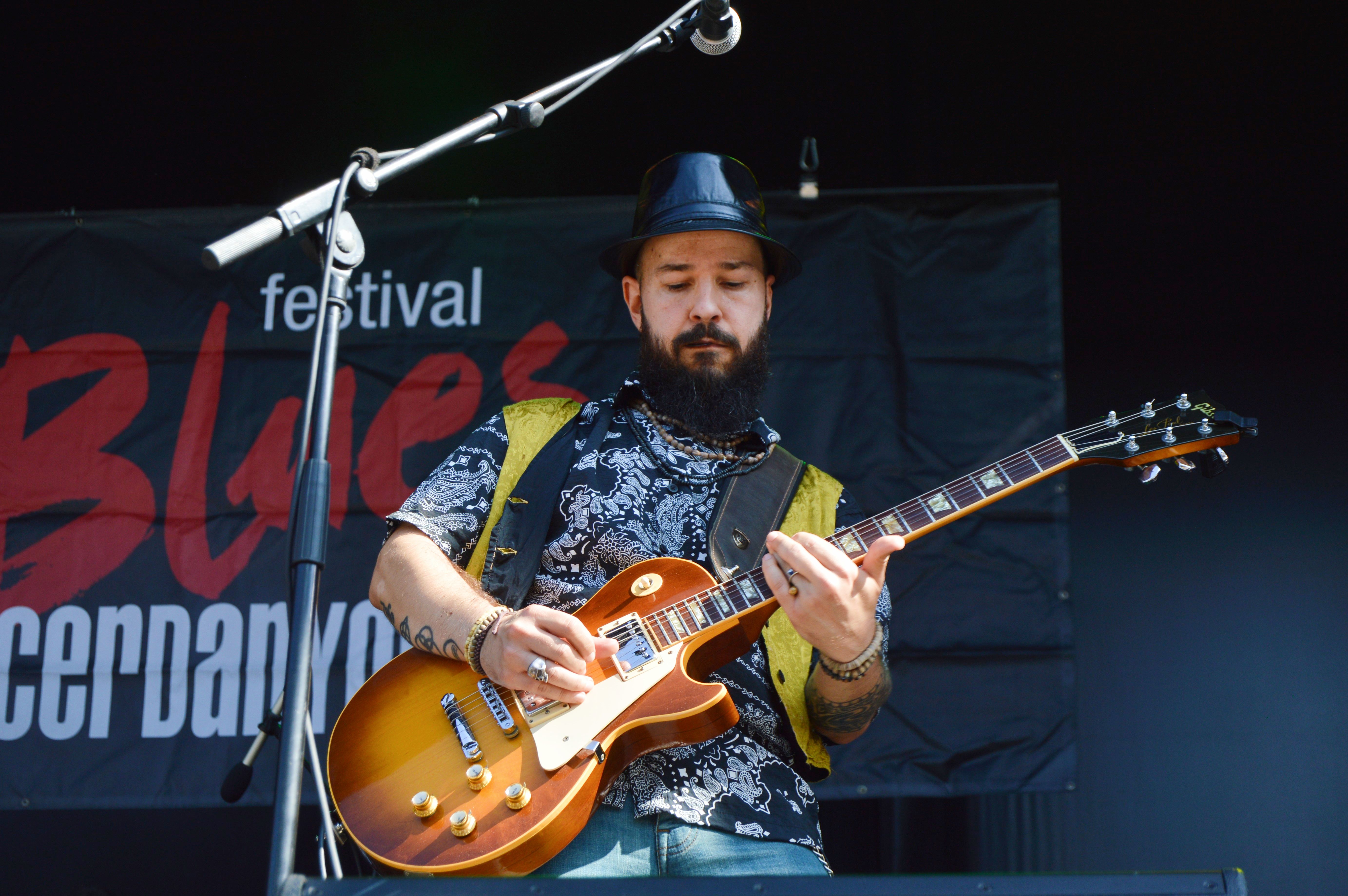 Concert de The Grassland Sinners al Mercat de Les Fontetes en el 32è Festival de Blues. FOTO: Nora MO