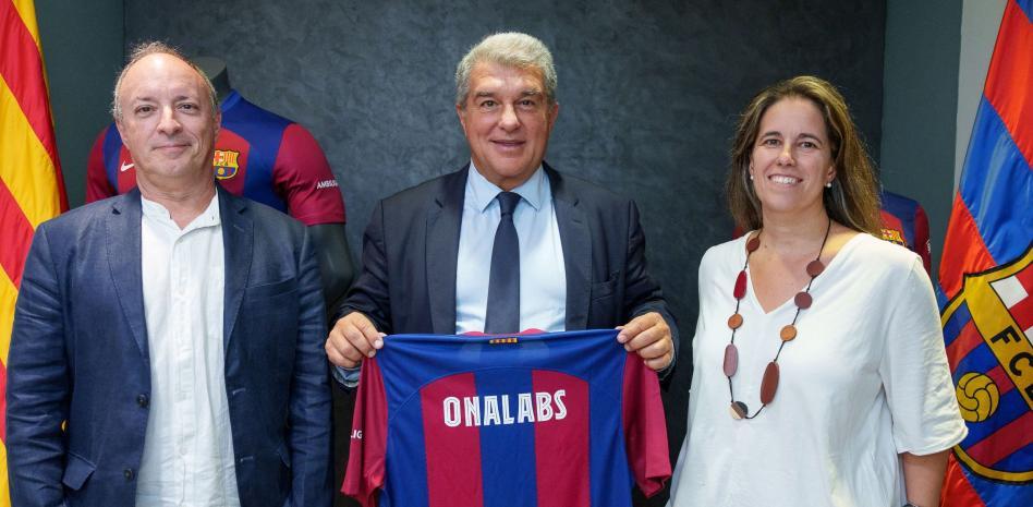Acord entre el Barça i Onalabs. FOTO: FCB Acord entre el Barça i Onalabs. FOTO: FCB