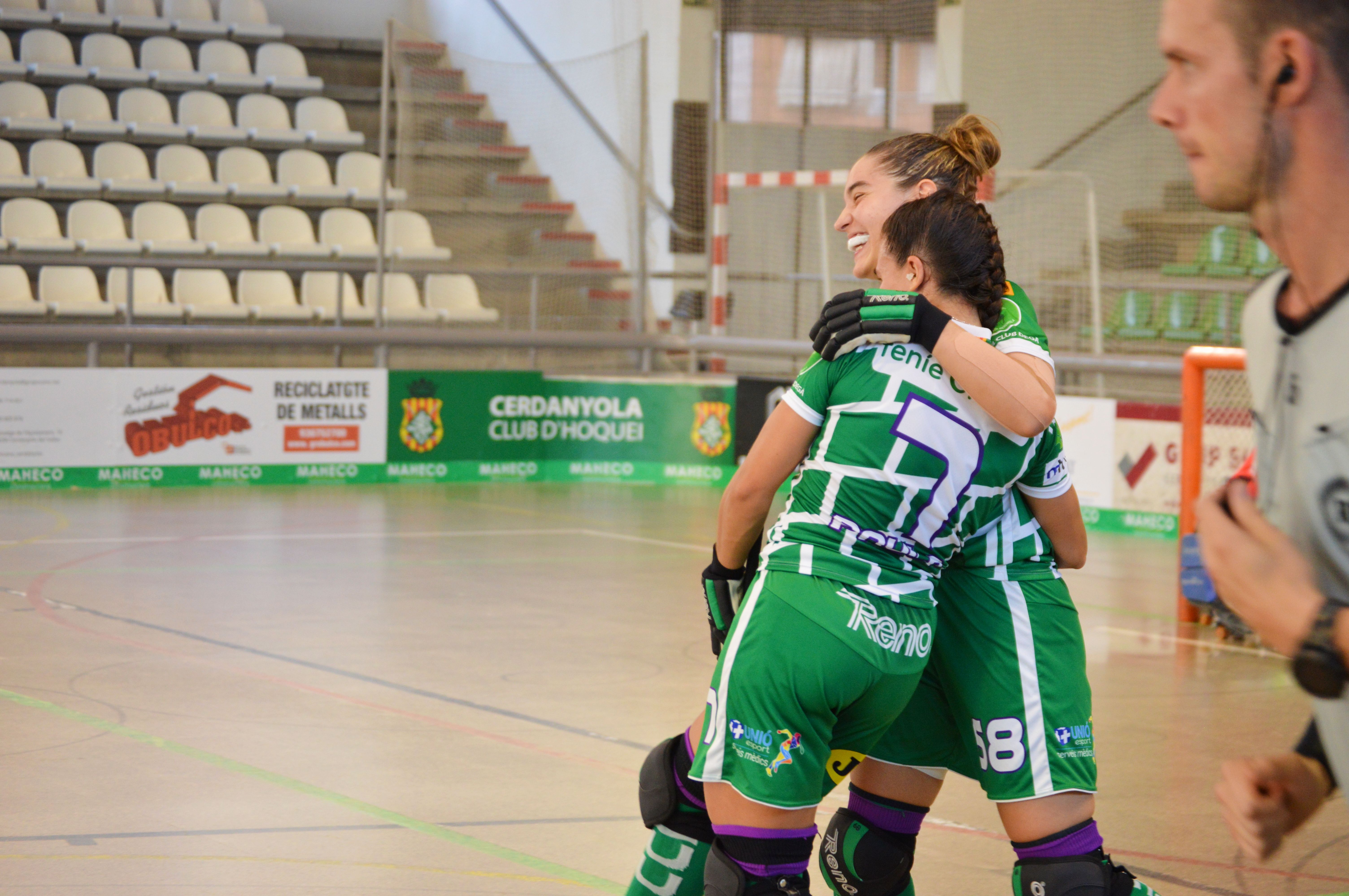 El Cerdanyola CH en un partit d'Ok Liga contra Las Rozas. FOTO: Nora MO