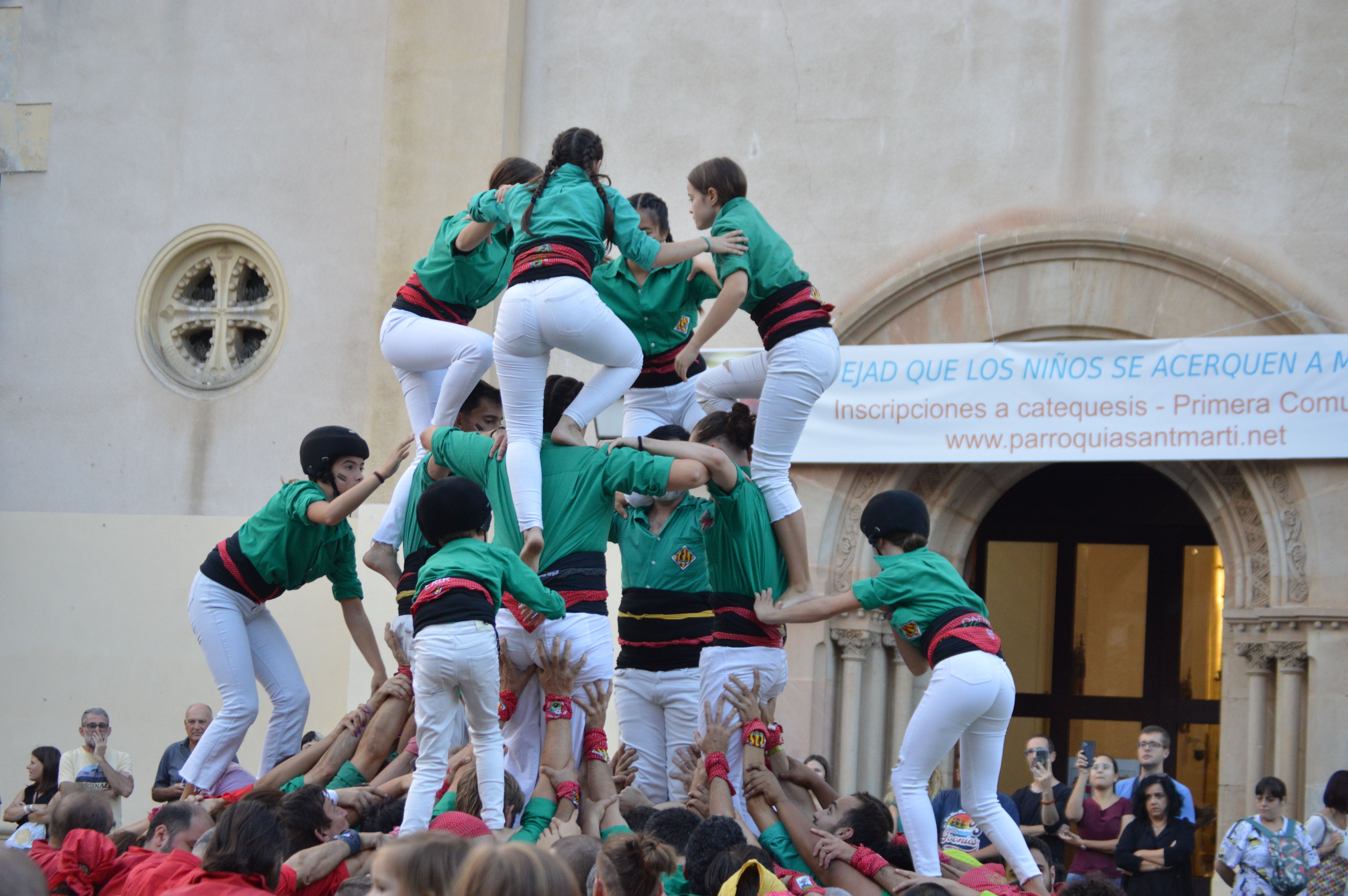 Les imatges del 25è aniversari de Castellers de Cerdanyola. FOTO: Nora MO