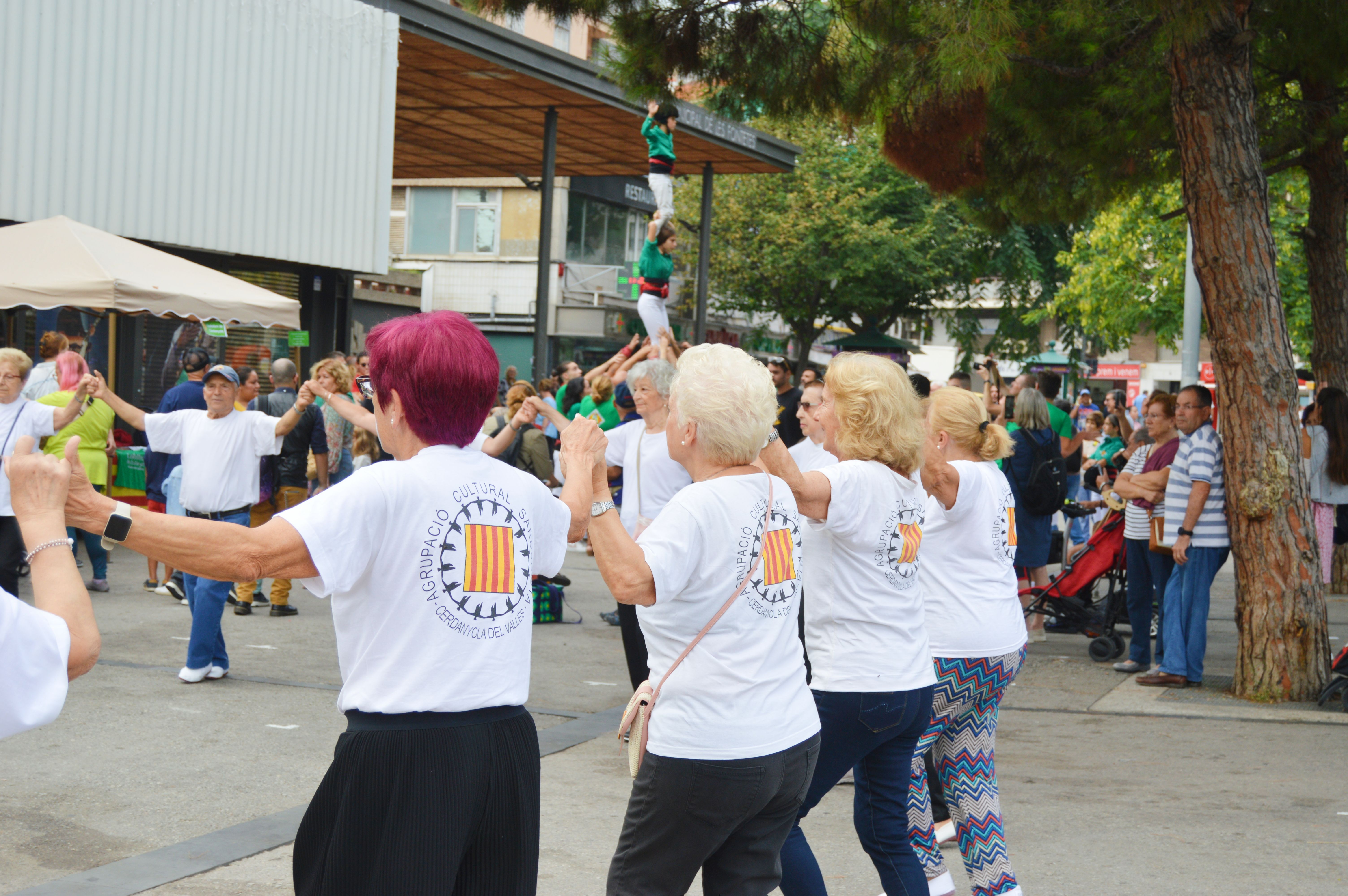 Les imatges del 25è aniversari de Castellers de Cerdanyola. FOTO: Nora MO