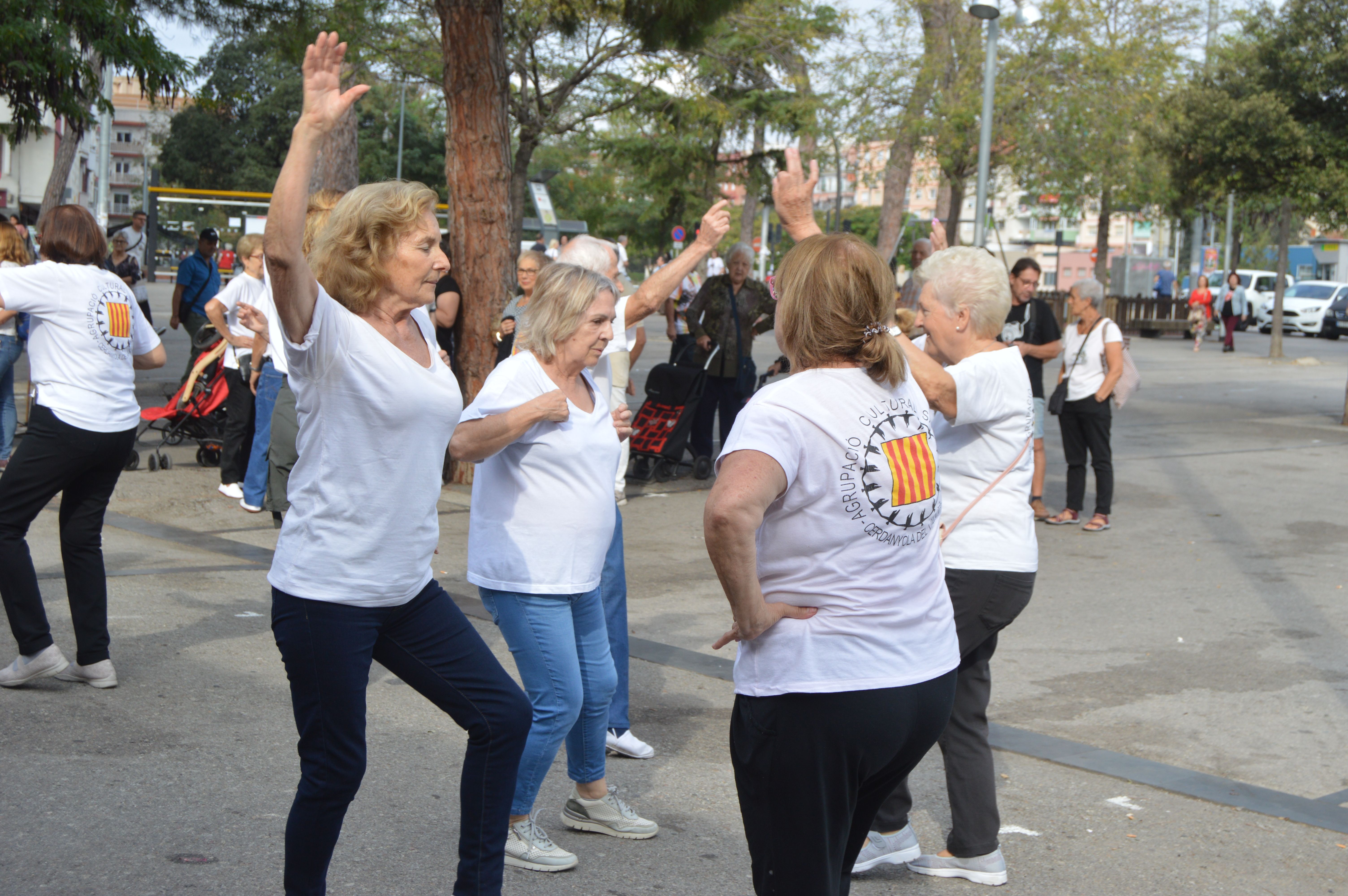 Les imatges del 25è aniversari de Castellers de Cerdanyola. FOTO: Nora MO