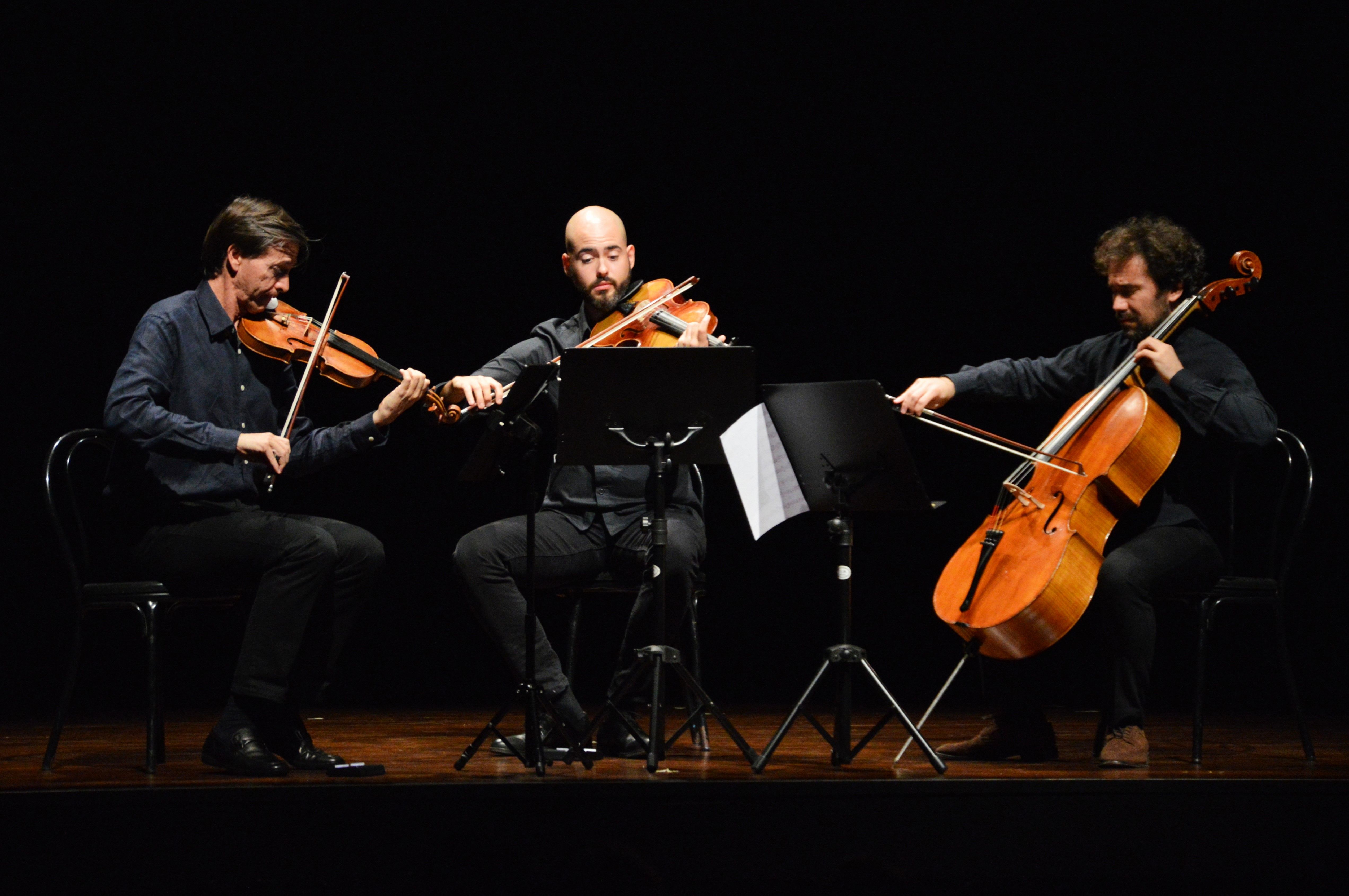 L'Orquestra de Cambra de Cerdanyola (OCC) en el Concert de Tardor 2023. FOTO: Nora MO L'Orquestra de Cambra de Cerdanyola (OCC) en el Concert de Tardor 2023. FOTO: Nora MO