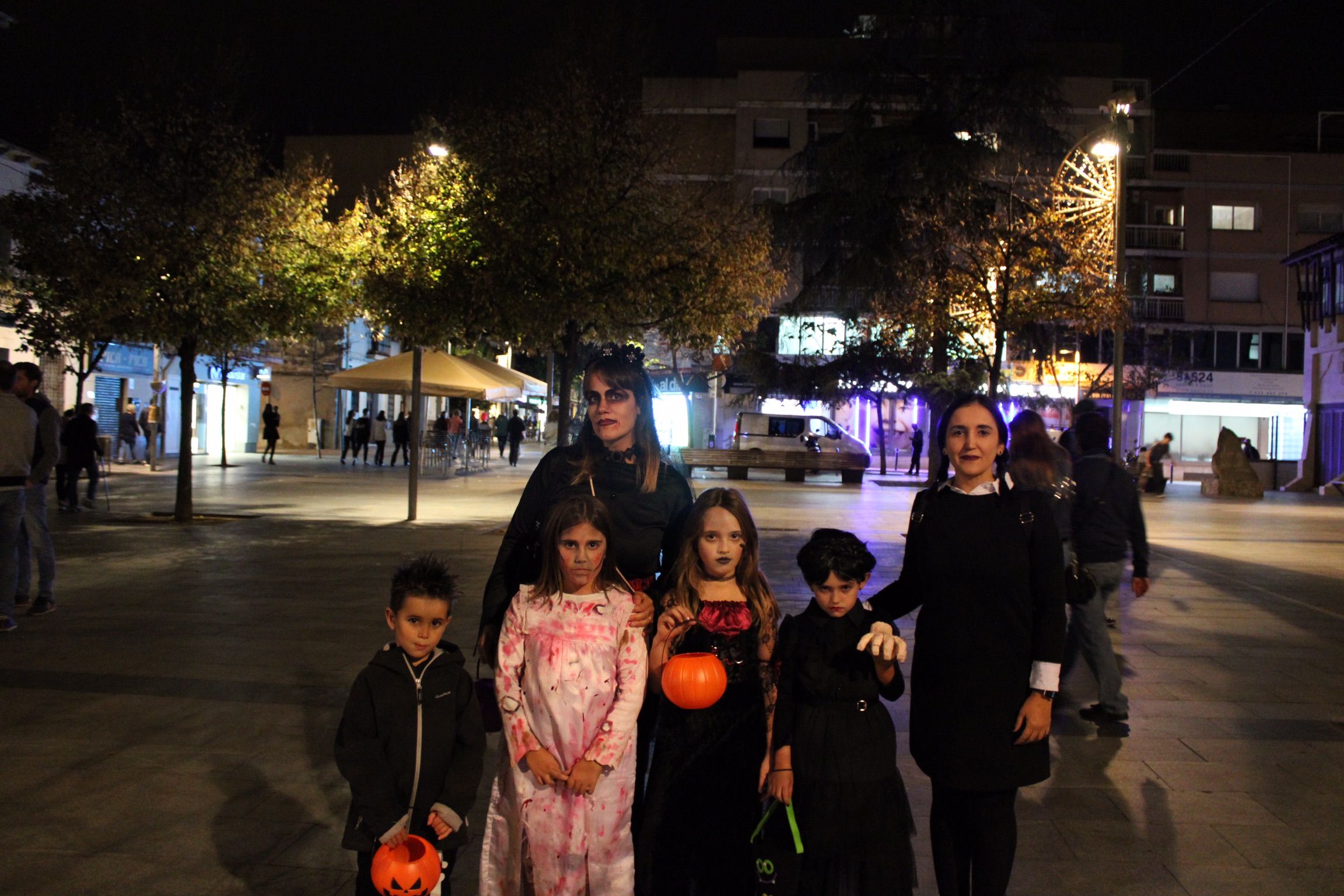 La nit de Halloween 2023 a Cerdanyola. FOTO: Guillem Barrera