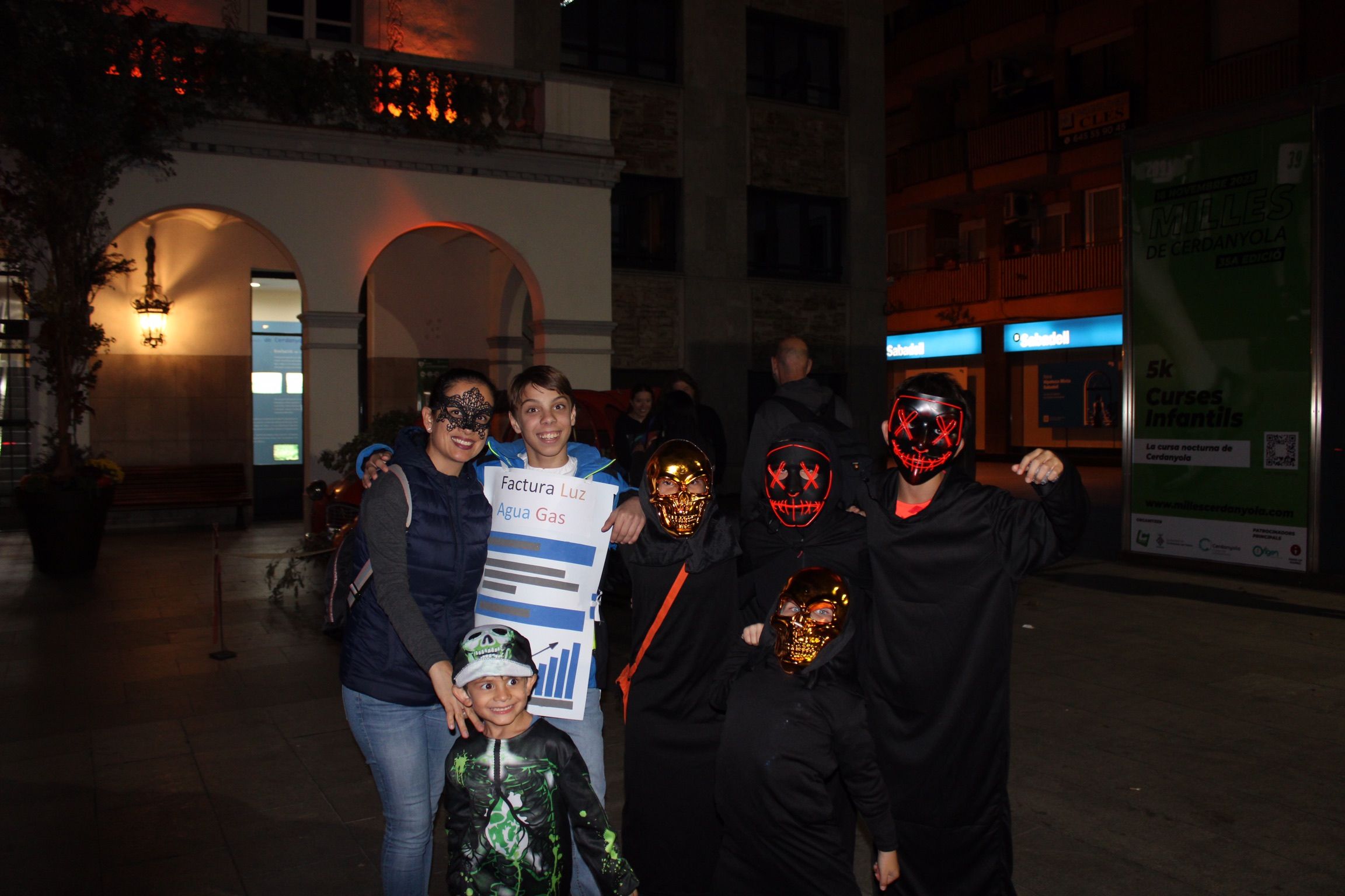 La nit de Halloween 2023 a Cerdanyola. FOTO: Guillem Barrera