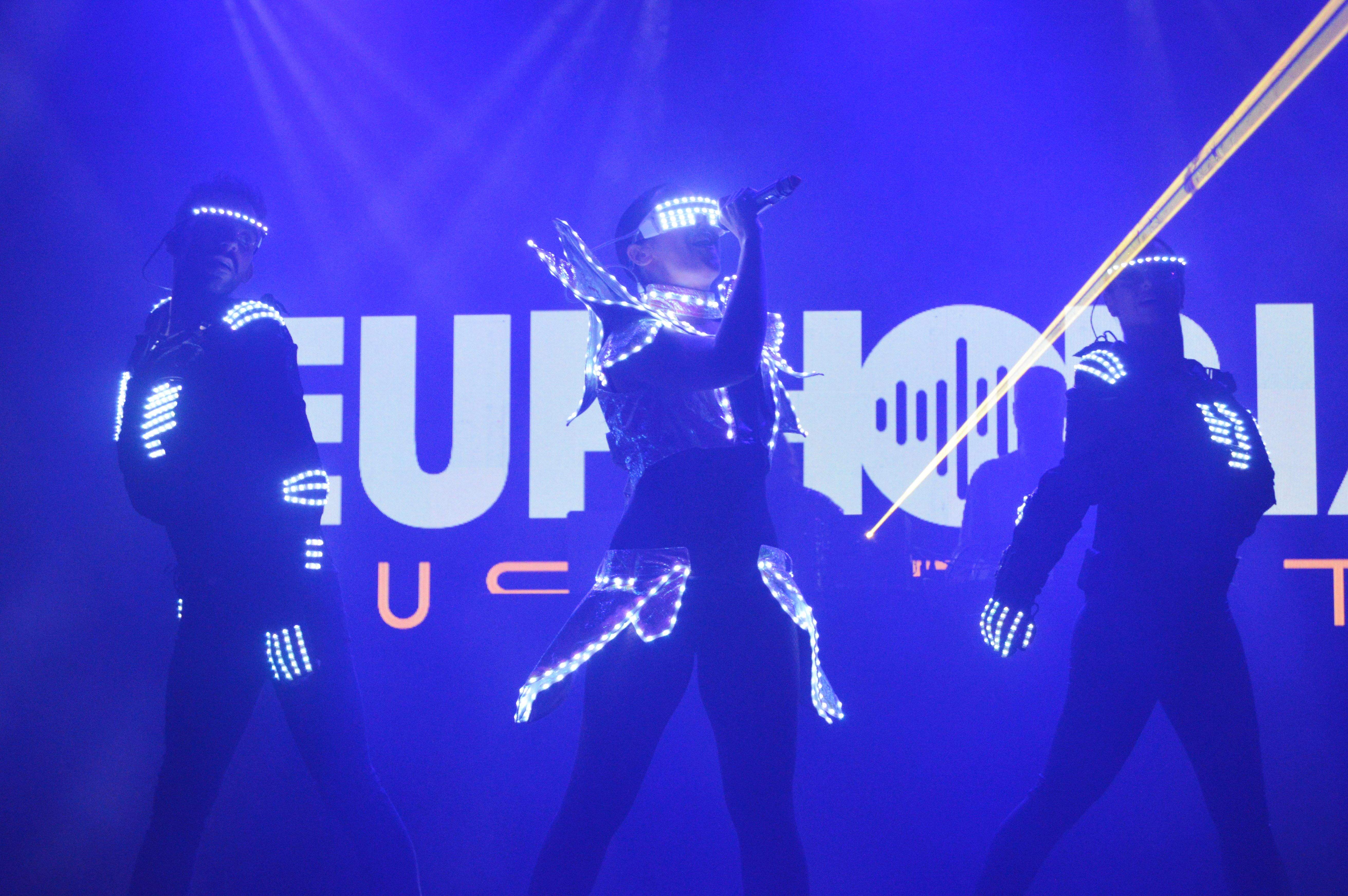 Fi de festa amb el Show d'Euphoria a la Festa de Tardor de 2023. FOTO: Nora MO Fi de festa amb el Show d'Euphoria a la Festa de Tardor de 2023. FOTO: Nora MO