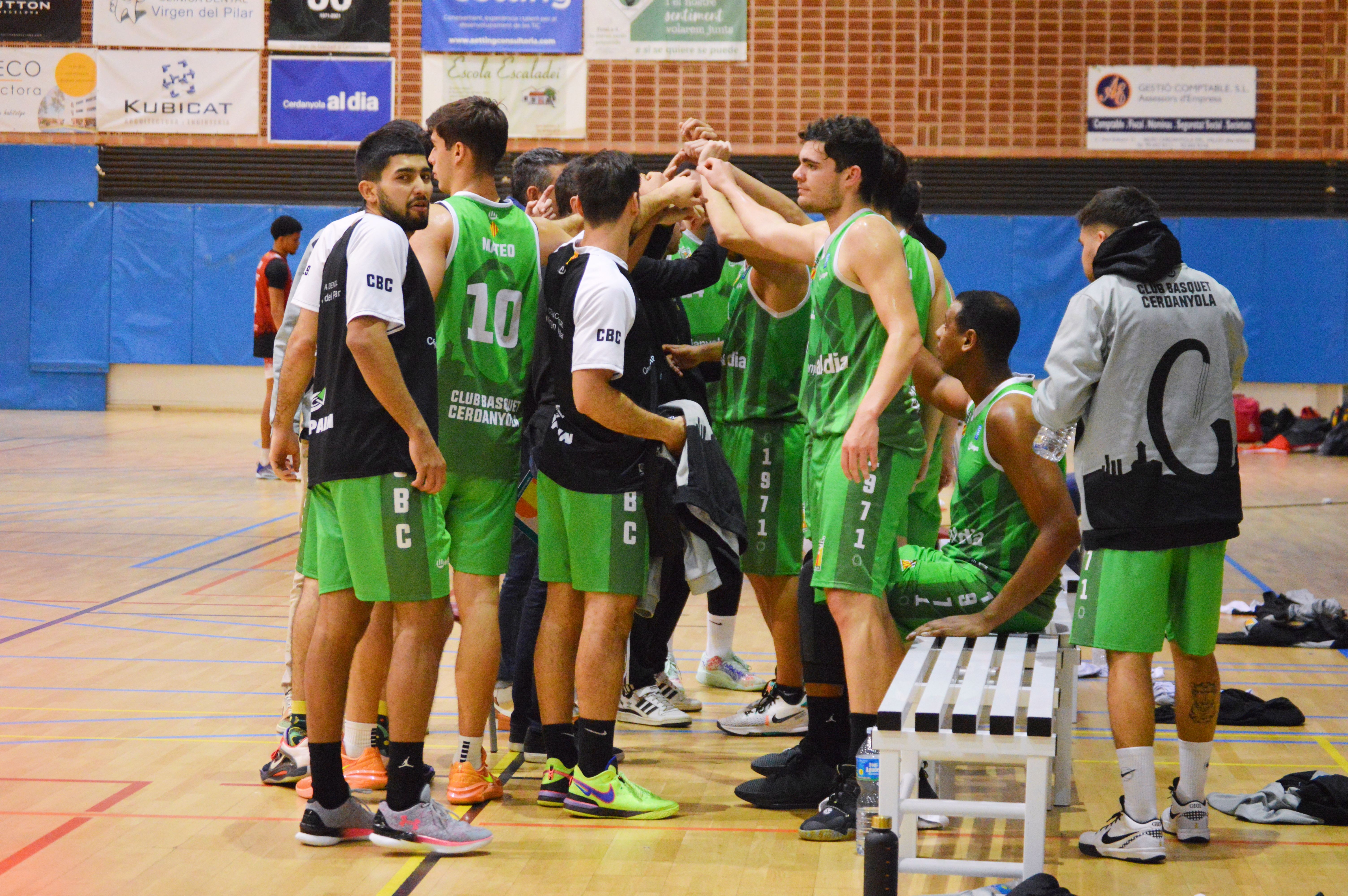 El CB Cerdanyola en un partit de Super Copa Masculina. FOTO: Nora MO