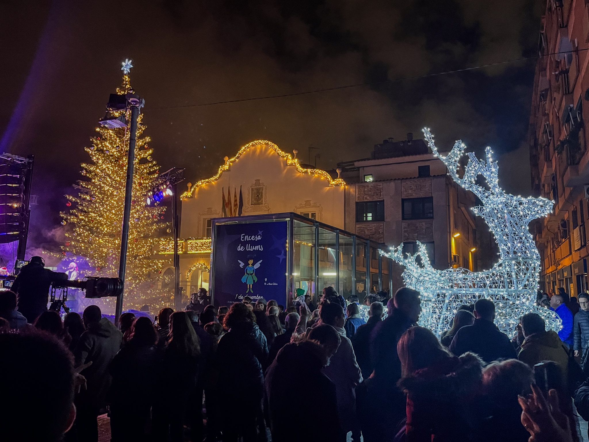 Encesa llums de Nadal 2023 a Cerdanyola. FOTO: Ale Gómez