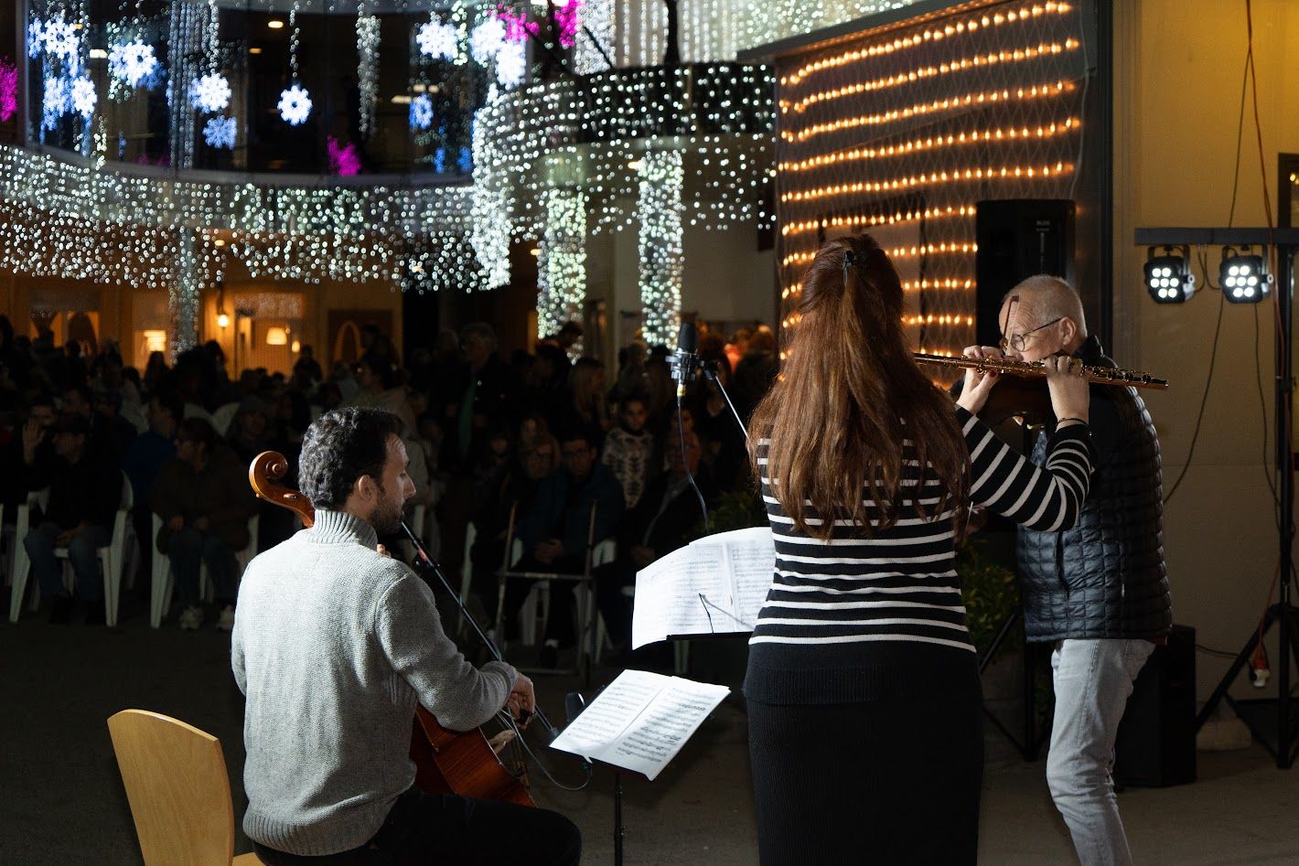 Concert a l'encesa de llums de Catalònia Fundació Creactiva. FOTO: Carme de Olazabal