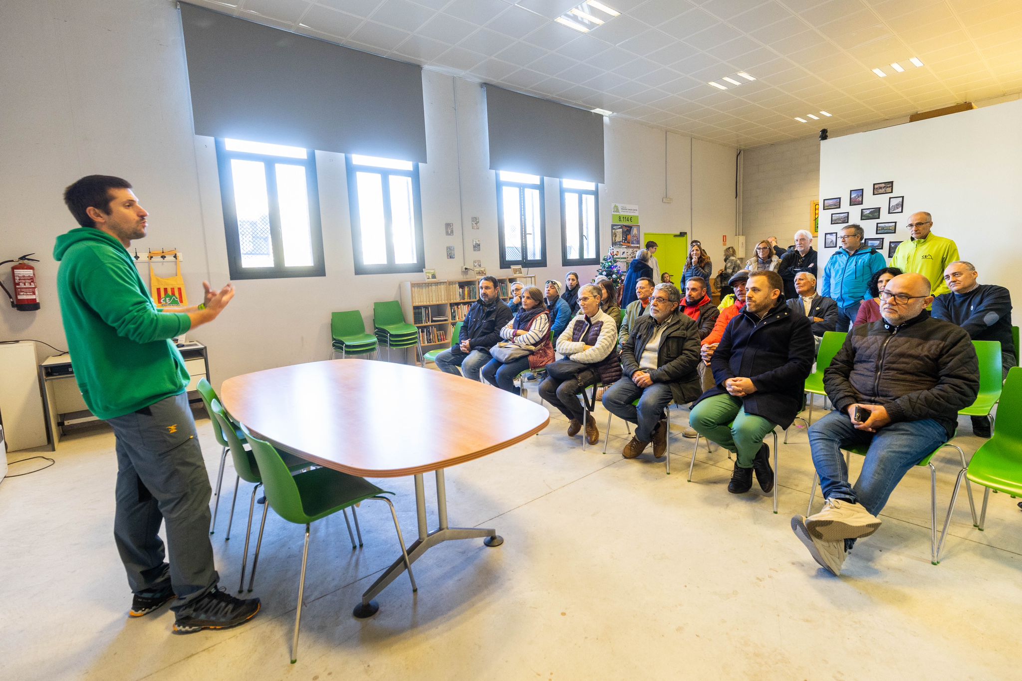 Inauguració del nou rocòdrom del CEM Cerdanyola. FOTO: Núria Puentes