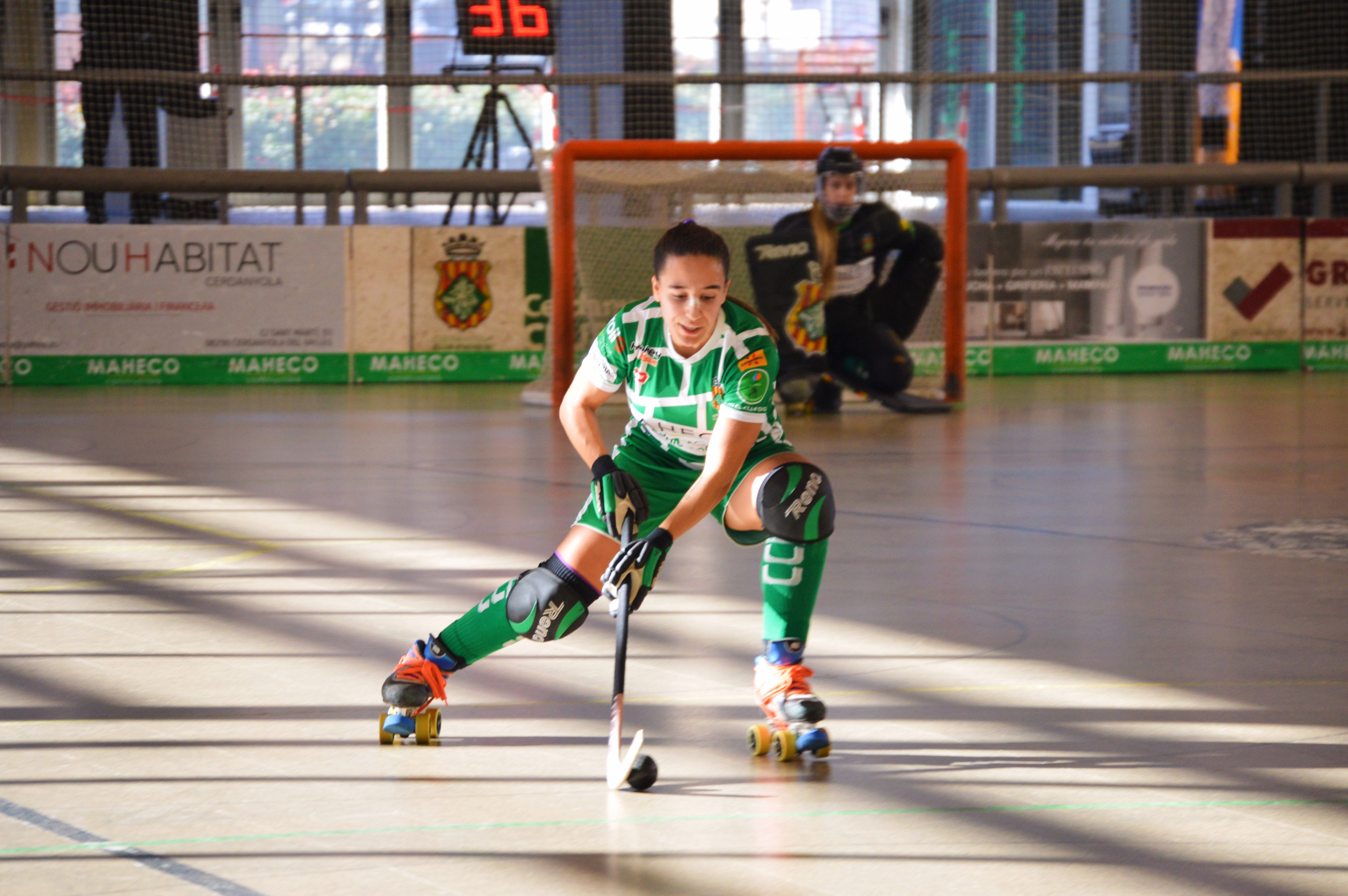 El Cerdanyola Club d'Hoquei en un partit d'Ok Liga a Can Xarau. FOTO: Nora MO