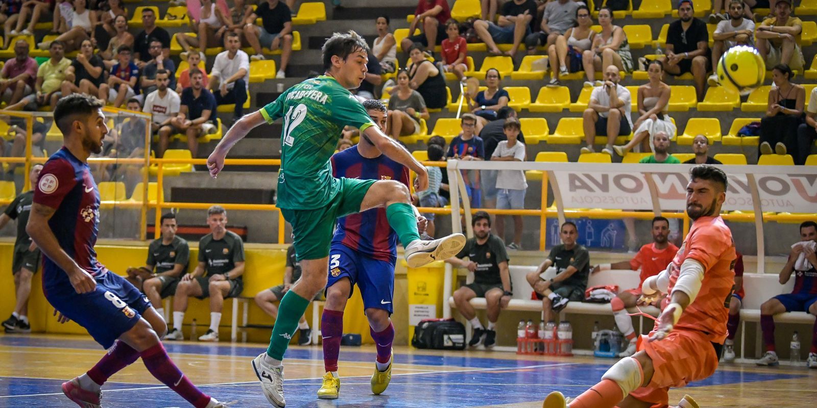 Semifinal de la Copa Catalunya entre el Cerdanyola FC i el FC Barcelona. FOTO: FCF