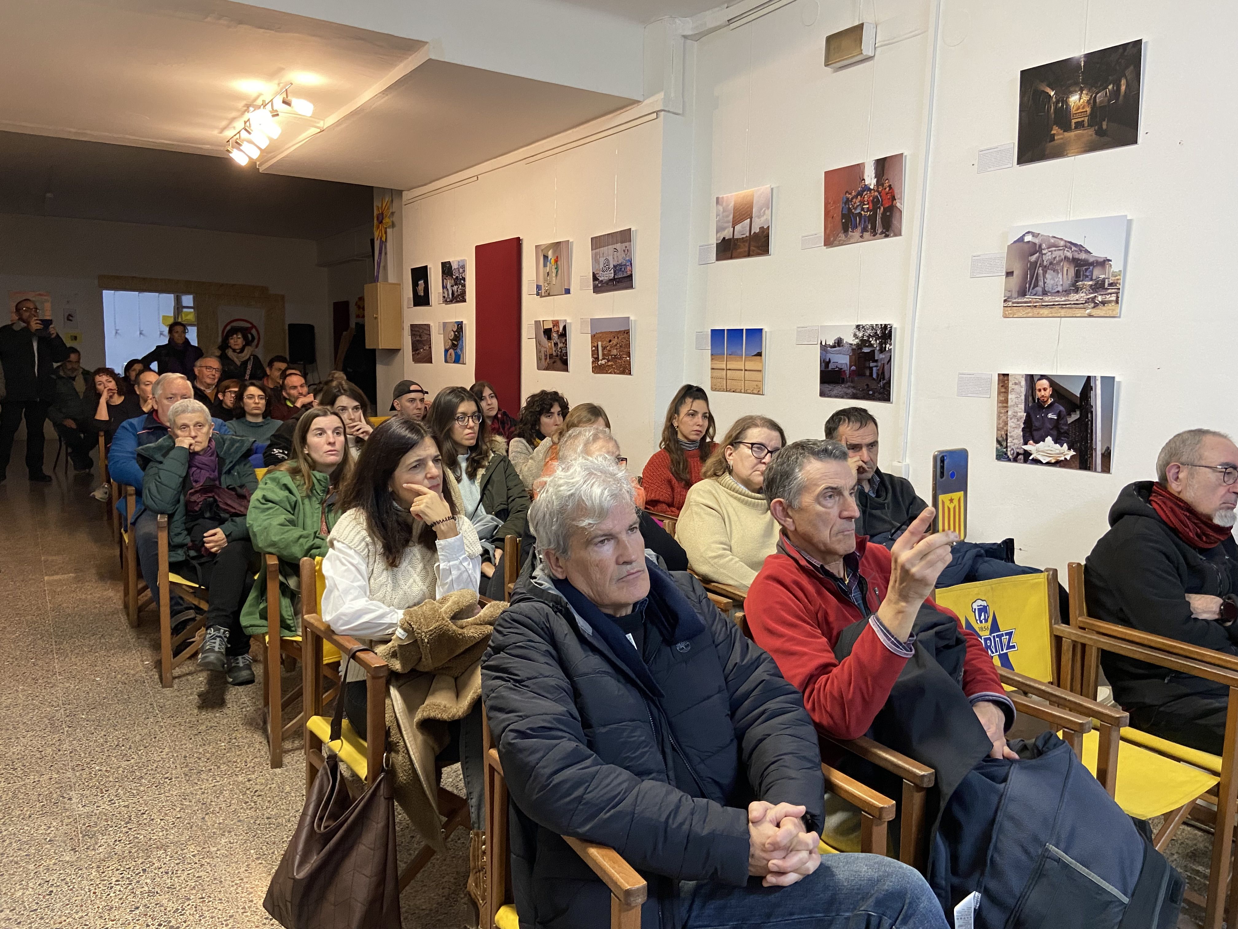 Inauguració de l'exposició fotogràfica "El setge de Palestina". FOTO: Nora MO