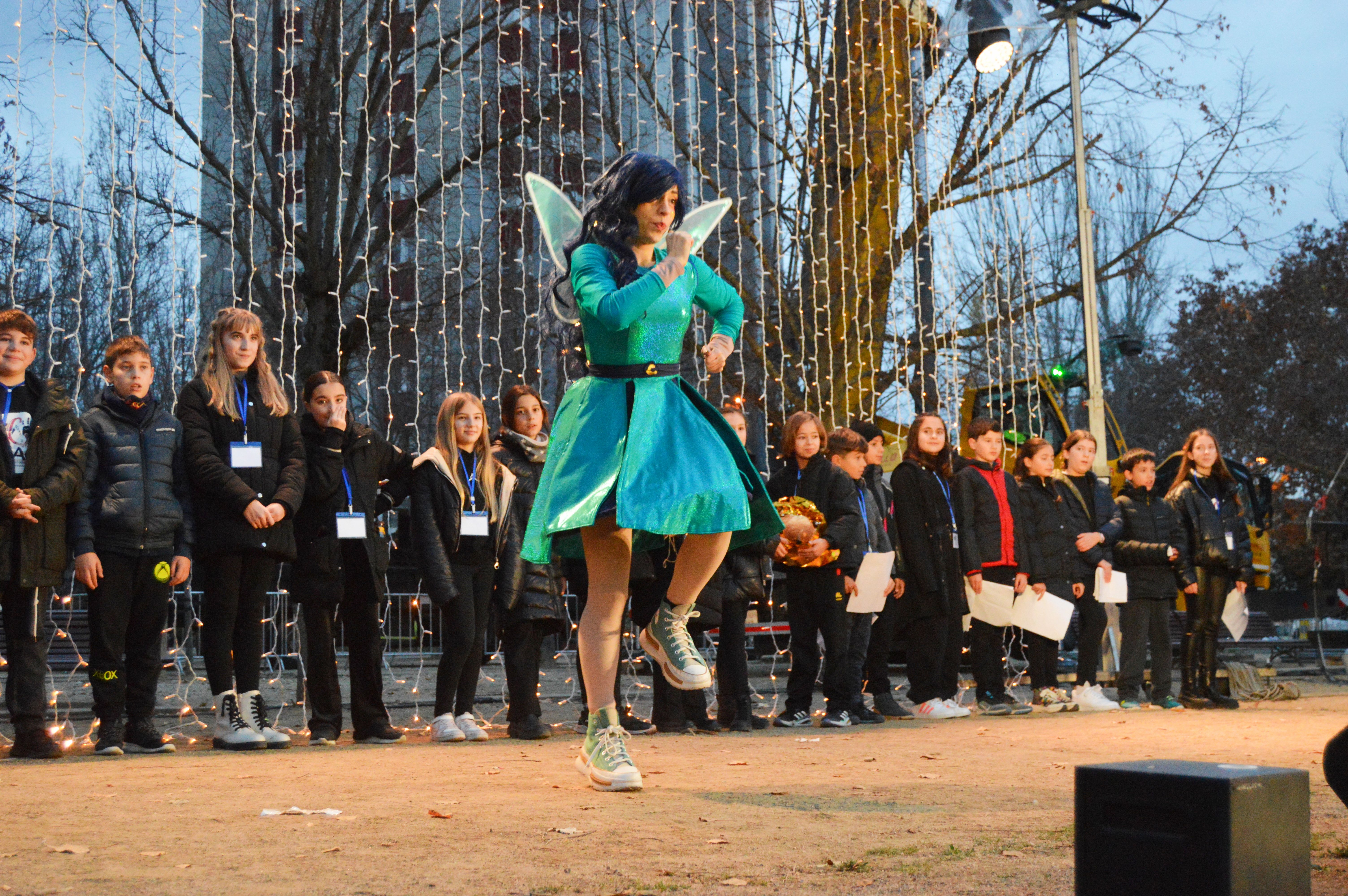 L'espectacle inaugural de la Cavalcada de Reis de 2024 a Cerdanyola. FOTO: Nora MO