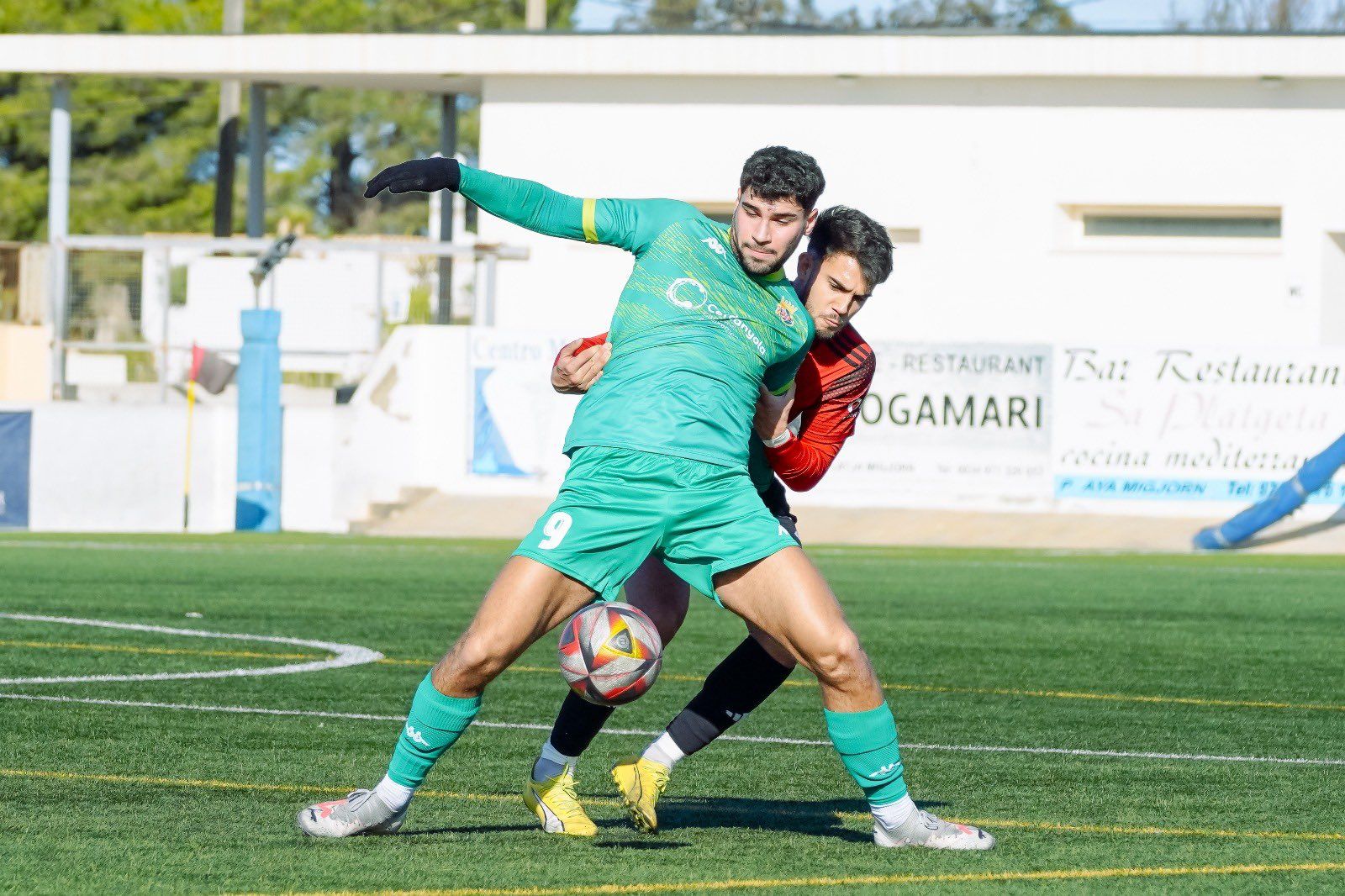 El Cerdanyola Futbol Club de 2a RFEF. FOTO: Pep Toni Bartolomé