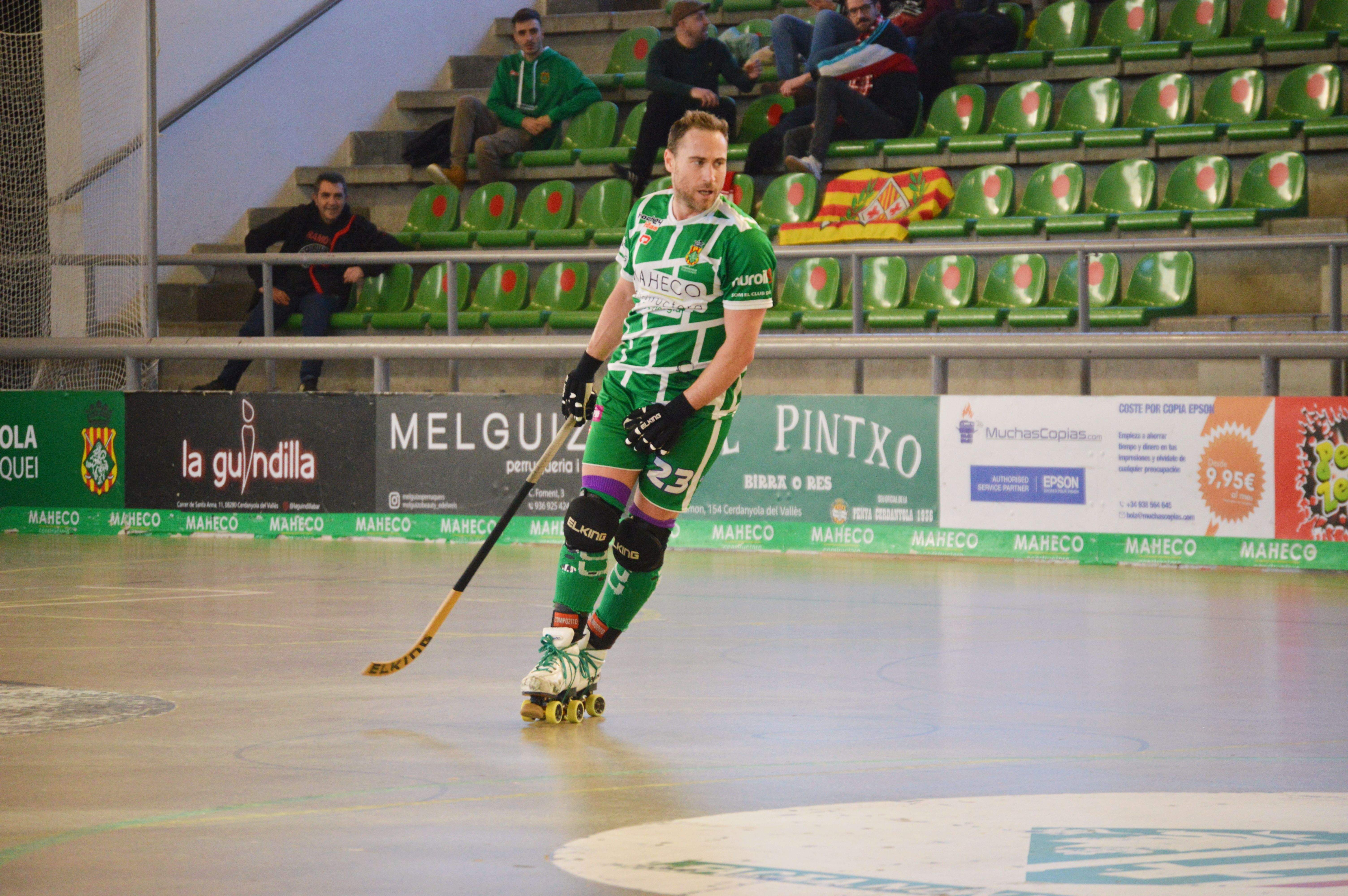 El Cerdanyola CH davant del Vic a Can Xarau. FOTO: Nora MO