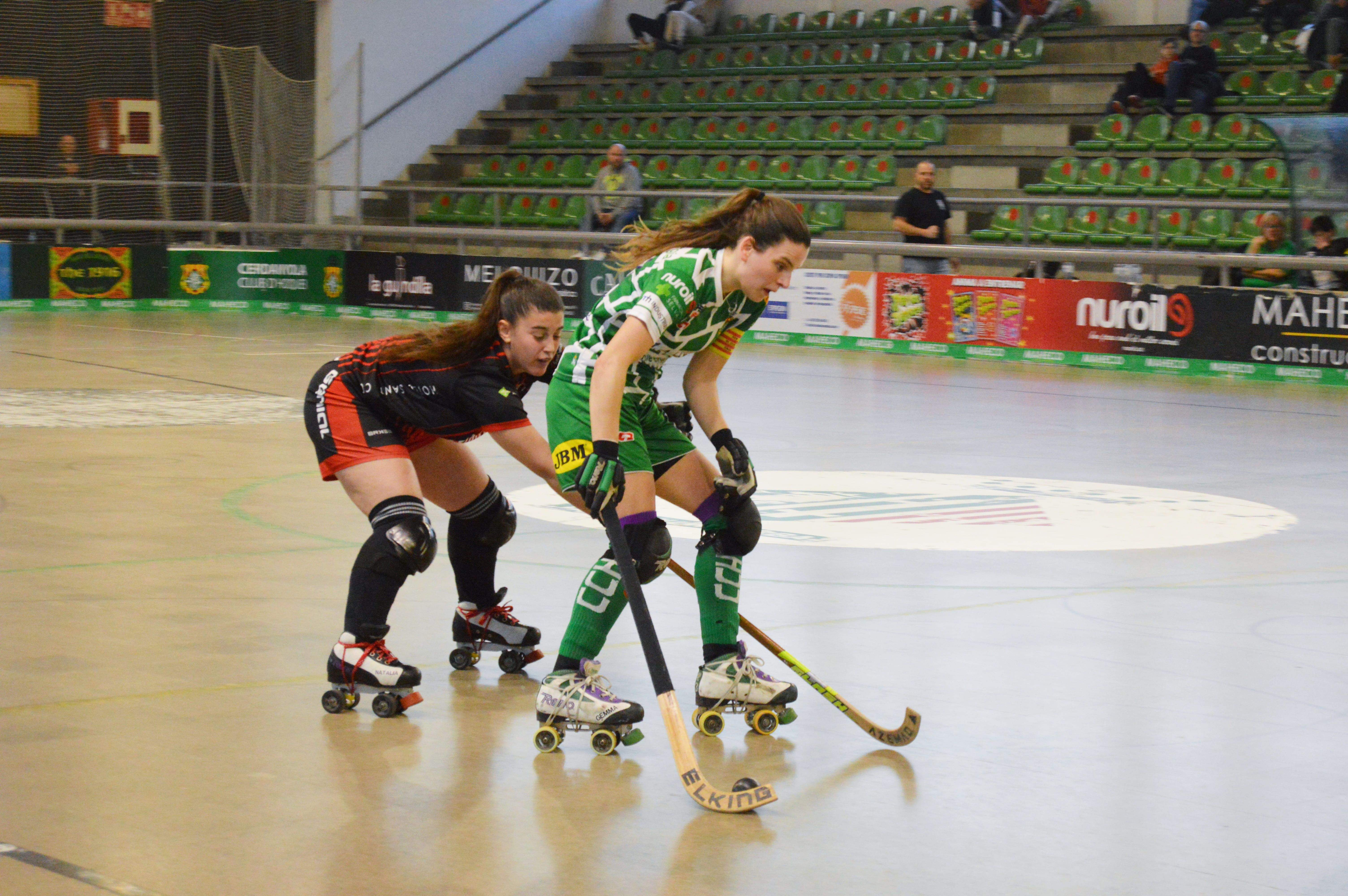 Cerdanyola CH d'OK Liga en el derbi contra el PHC Sant Cugat. FOTO: Nora MO