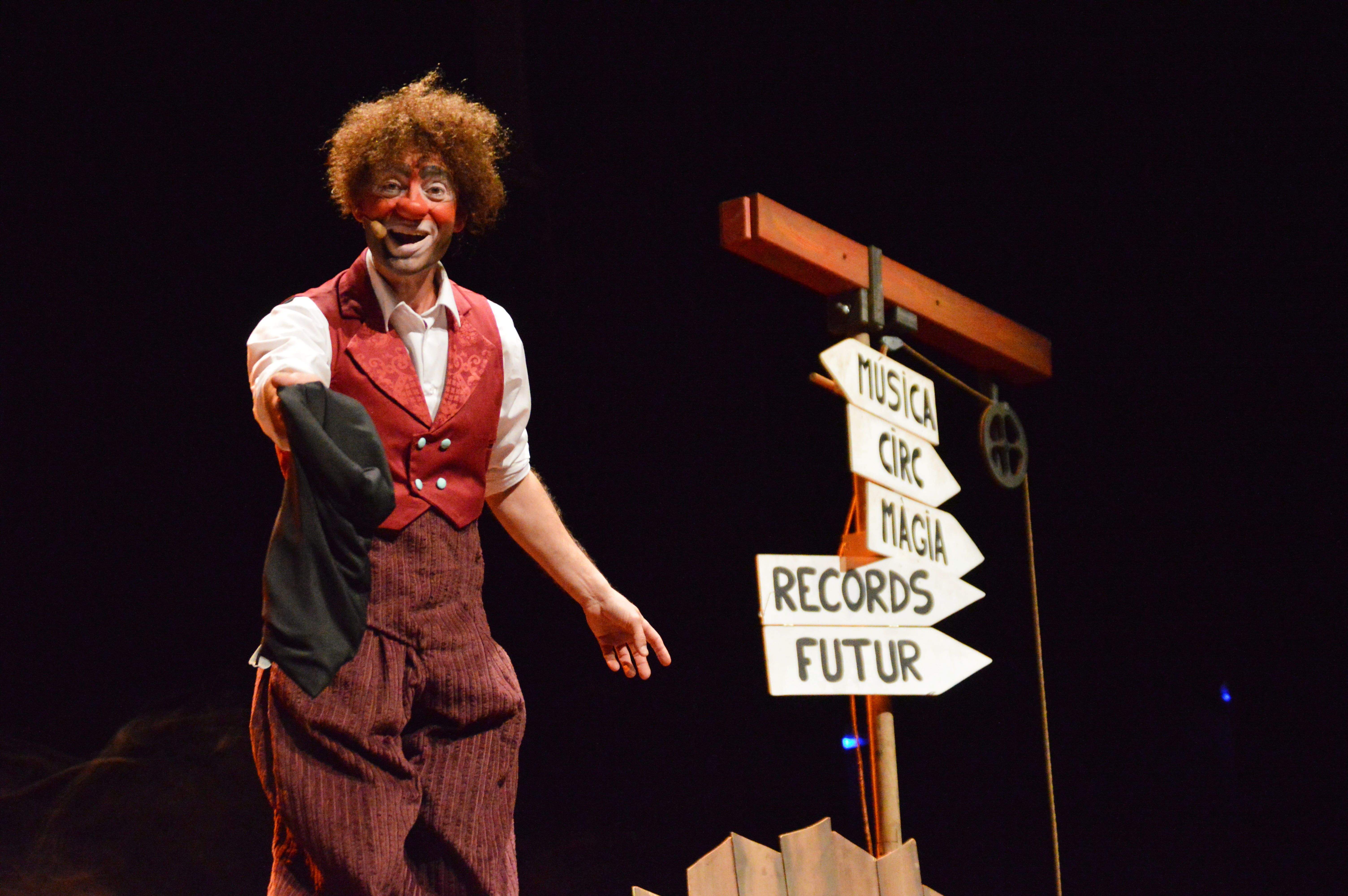 L'espectacle 'Kaboom' tanca la 30a edició de La Pallassada de Bambalina. FOTO: Nora MO