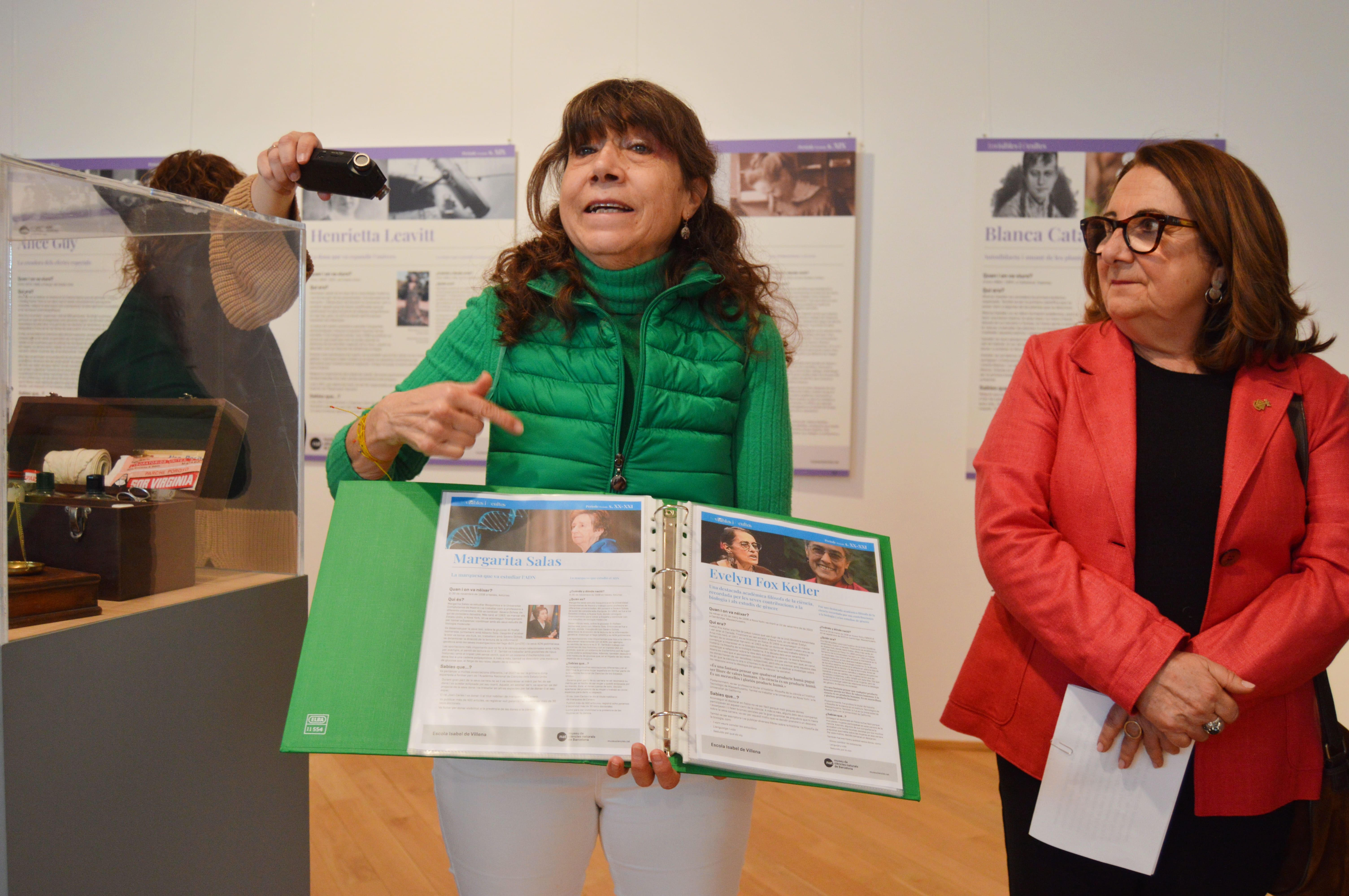 El Museu d'Història de Cerdanyola presenta l'exposició 'Invisibles i Ocultes'. FOTO: Nora MO El Museu d'Història de Cerdanyola presenta l'exposició 'Invisibles i Ocultes'. FOTO: Nora MO