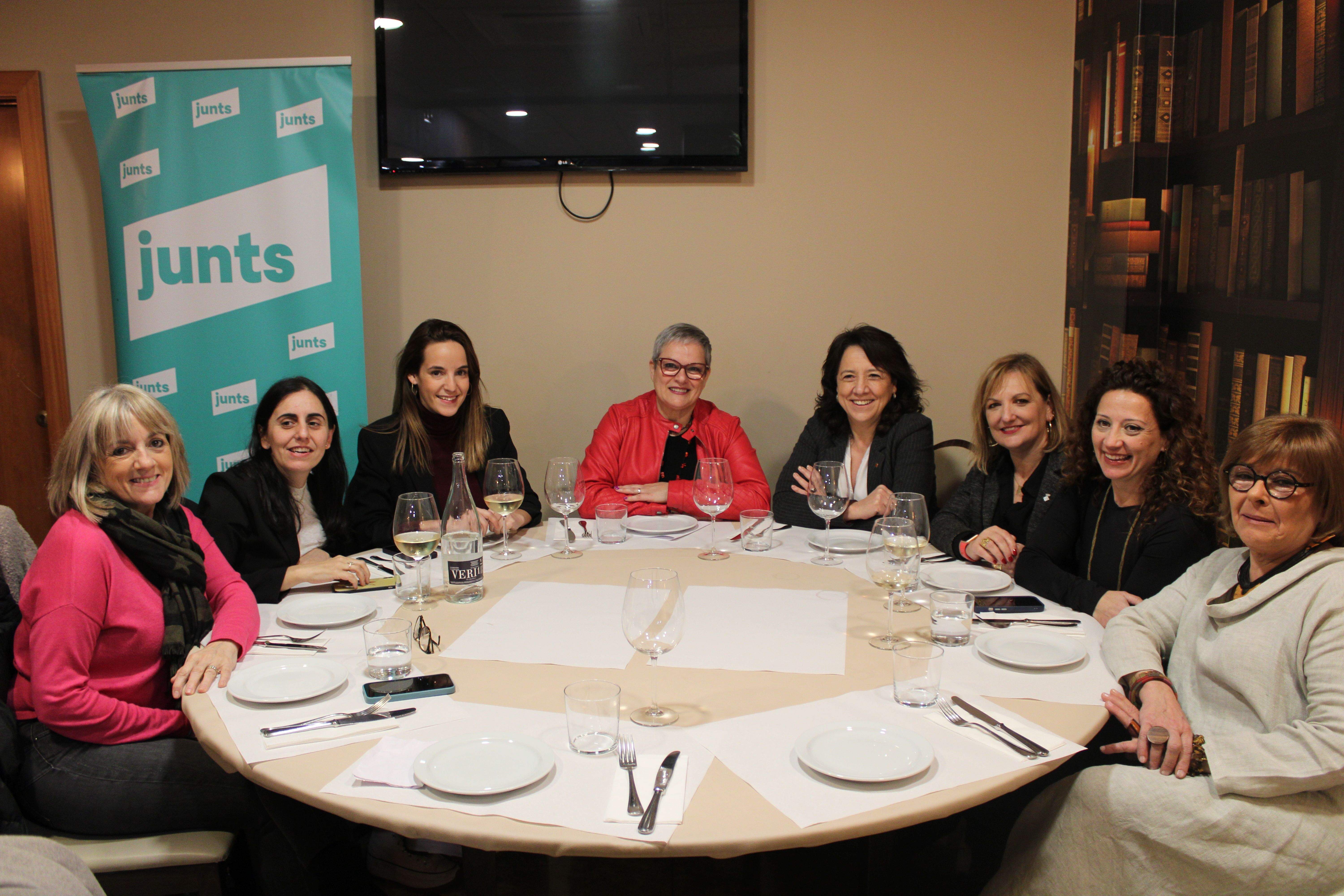 Sopar de Dones Actives. FOTO: Guillem Barrera Sopar de Dones Actives. FOTO: Guillem Barrera