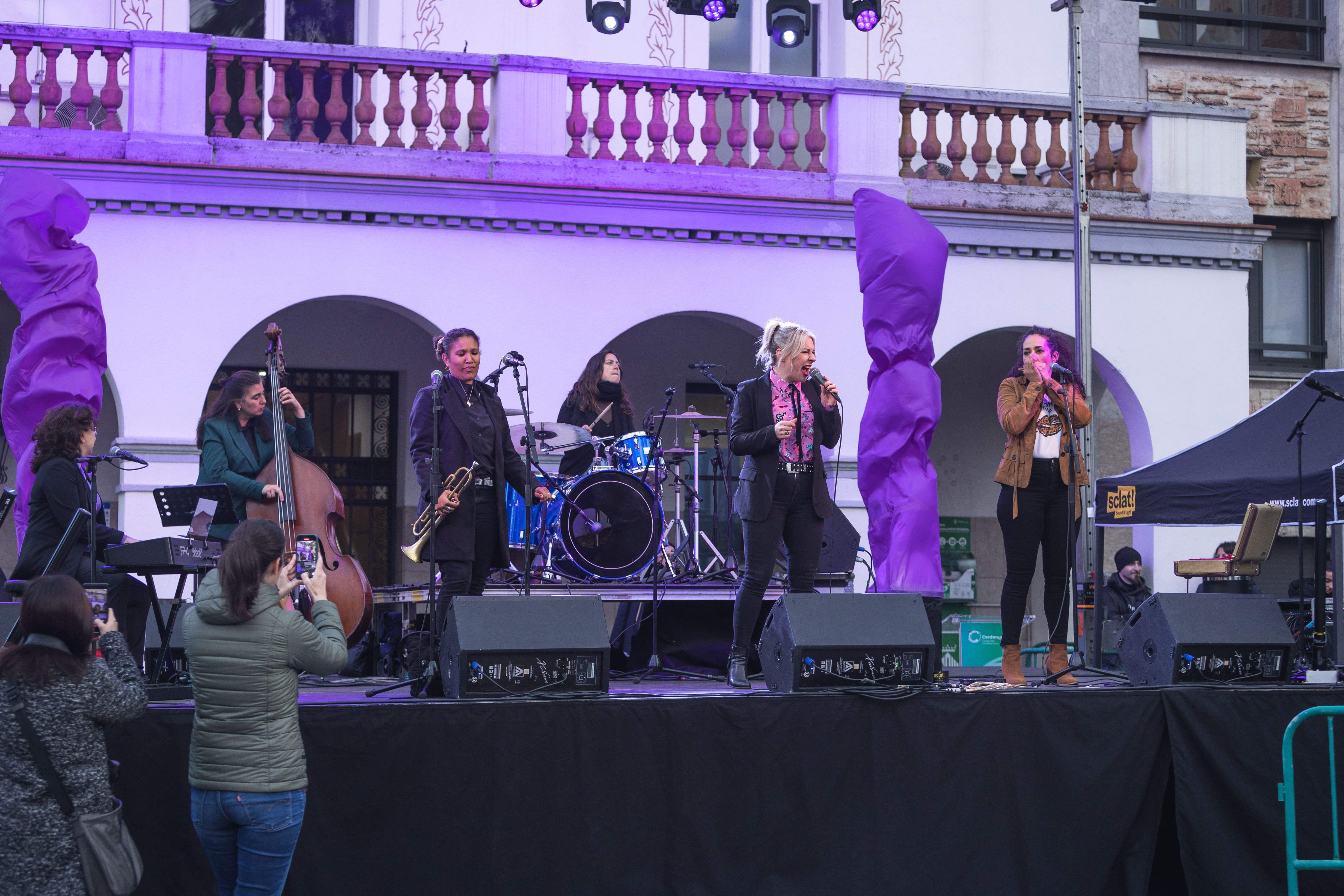 El 8M del 2024 a Cerdanyola. FOTO: Arnau Padilla