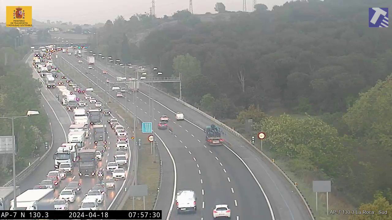 Retencions a l'AP-7 entre Cerdanyola i Mollet. FOTO: SCT